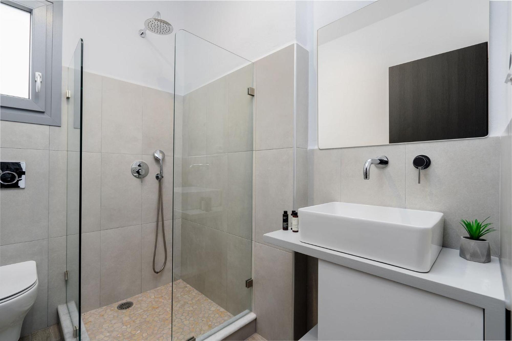 Celestial Sunset Apartment Galanado