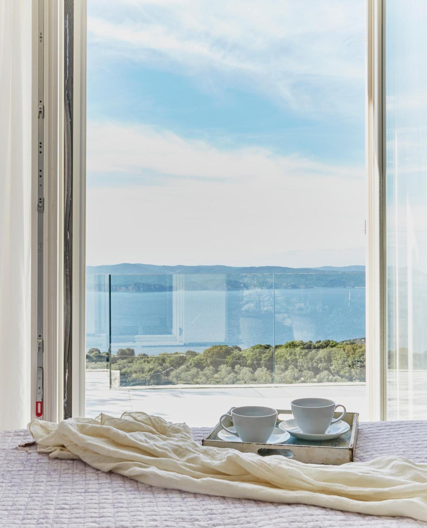 Luxury In 2 Villa Kechria