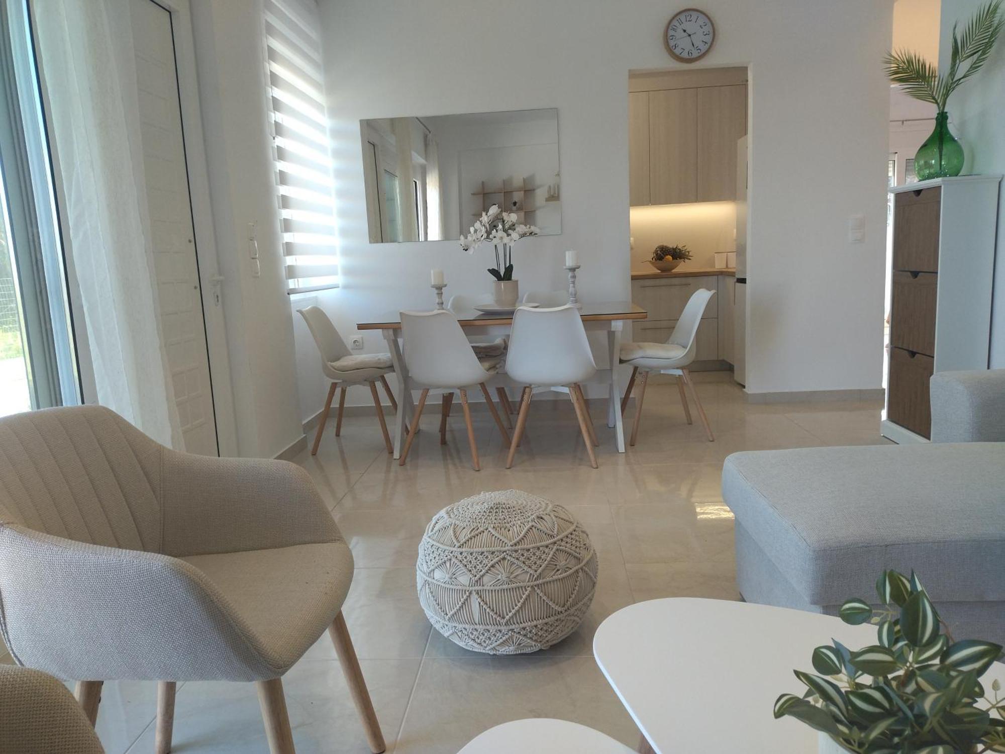 Magedico 150m From The Country house *