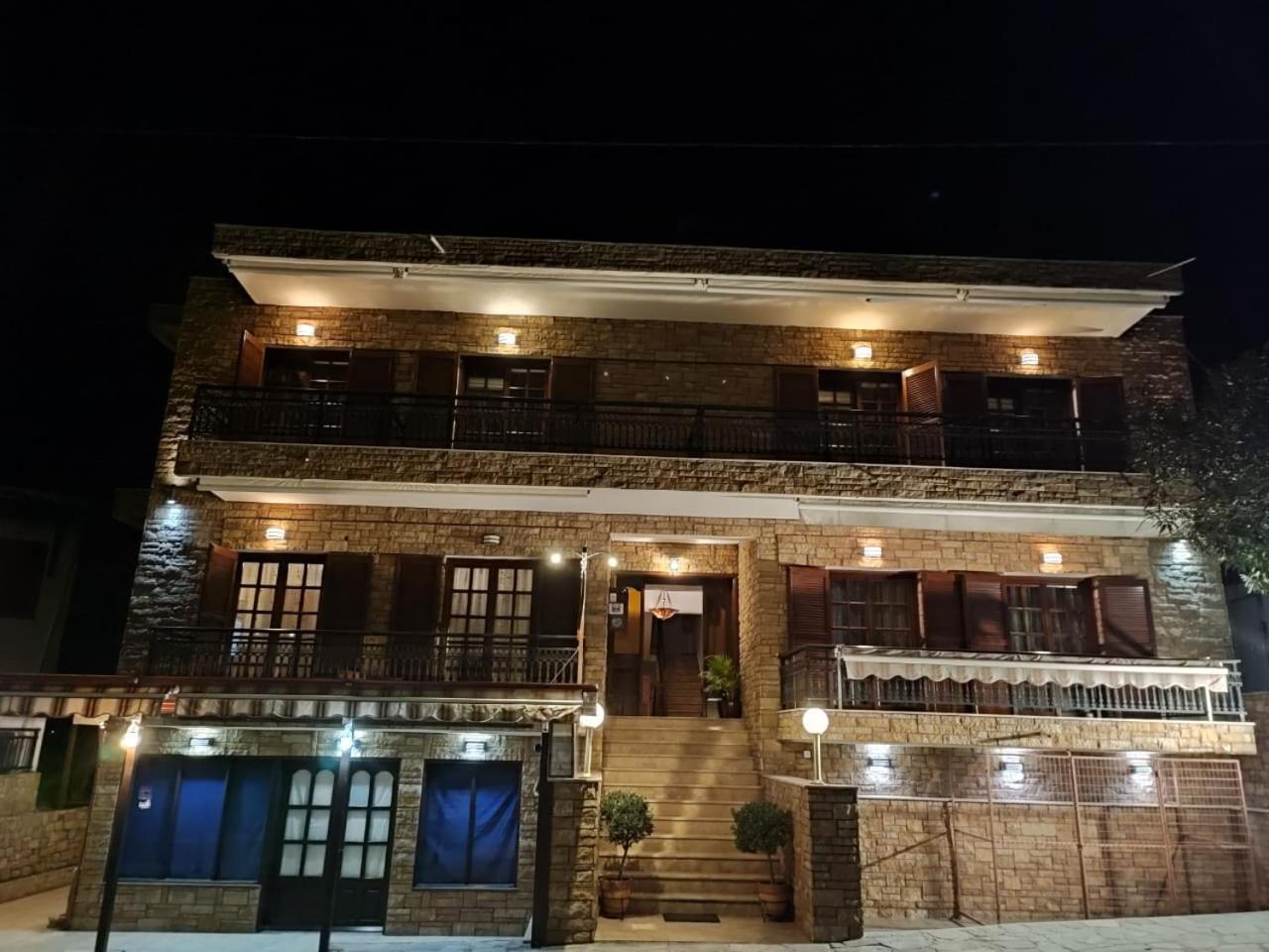 Guest house φωτεινη