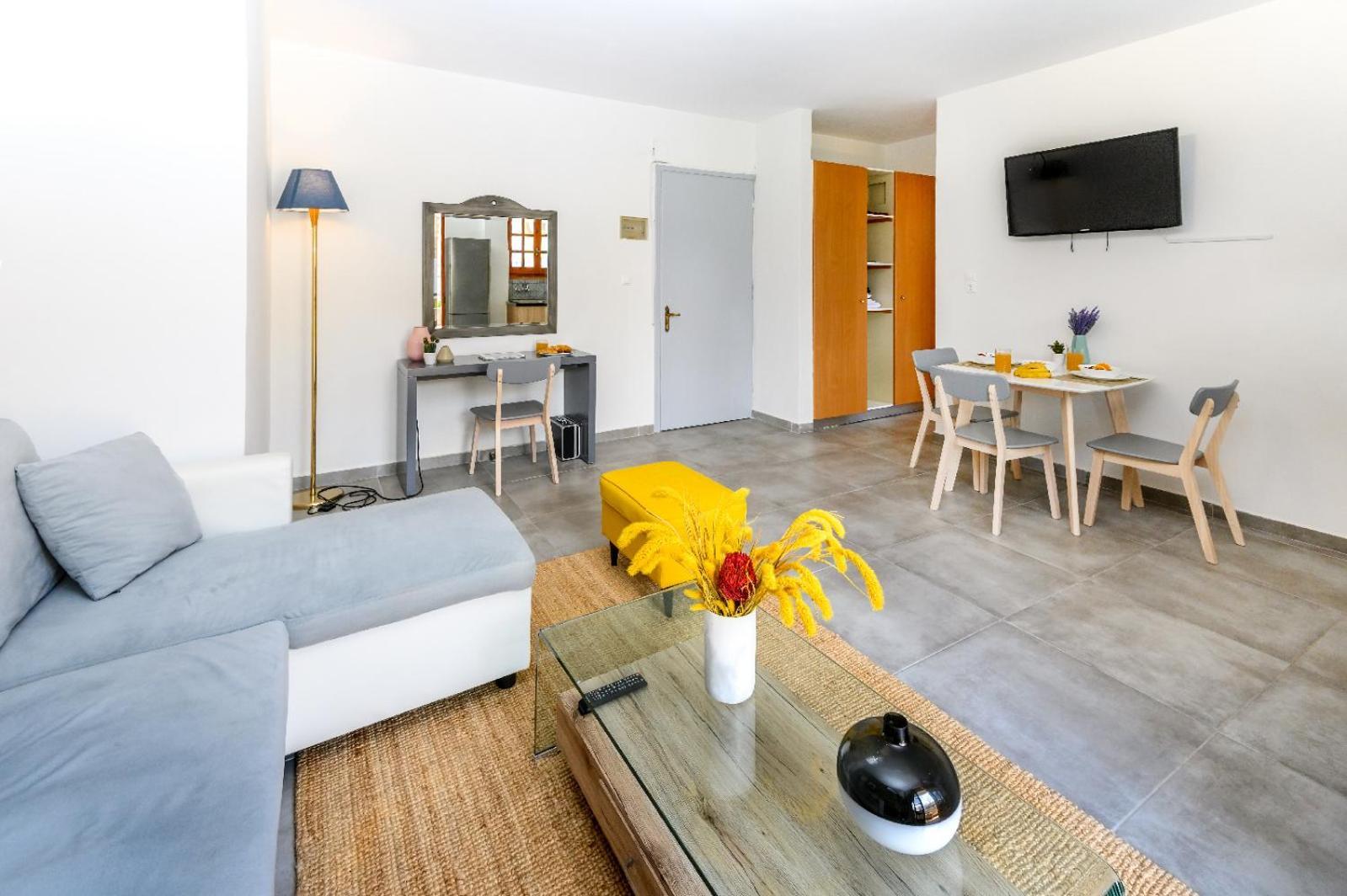 Infinity Apartment *