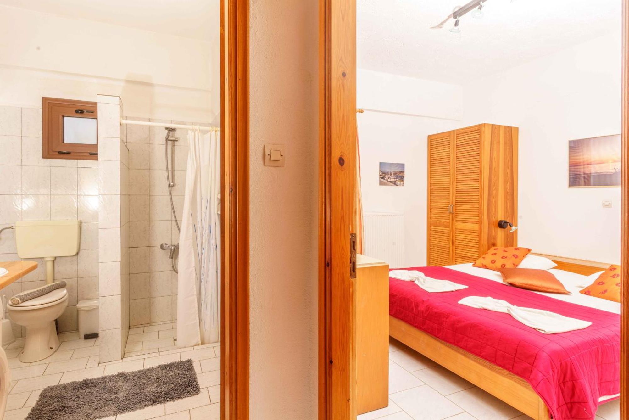 Alexander Hotel 3*