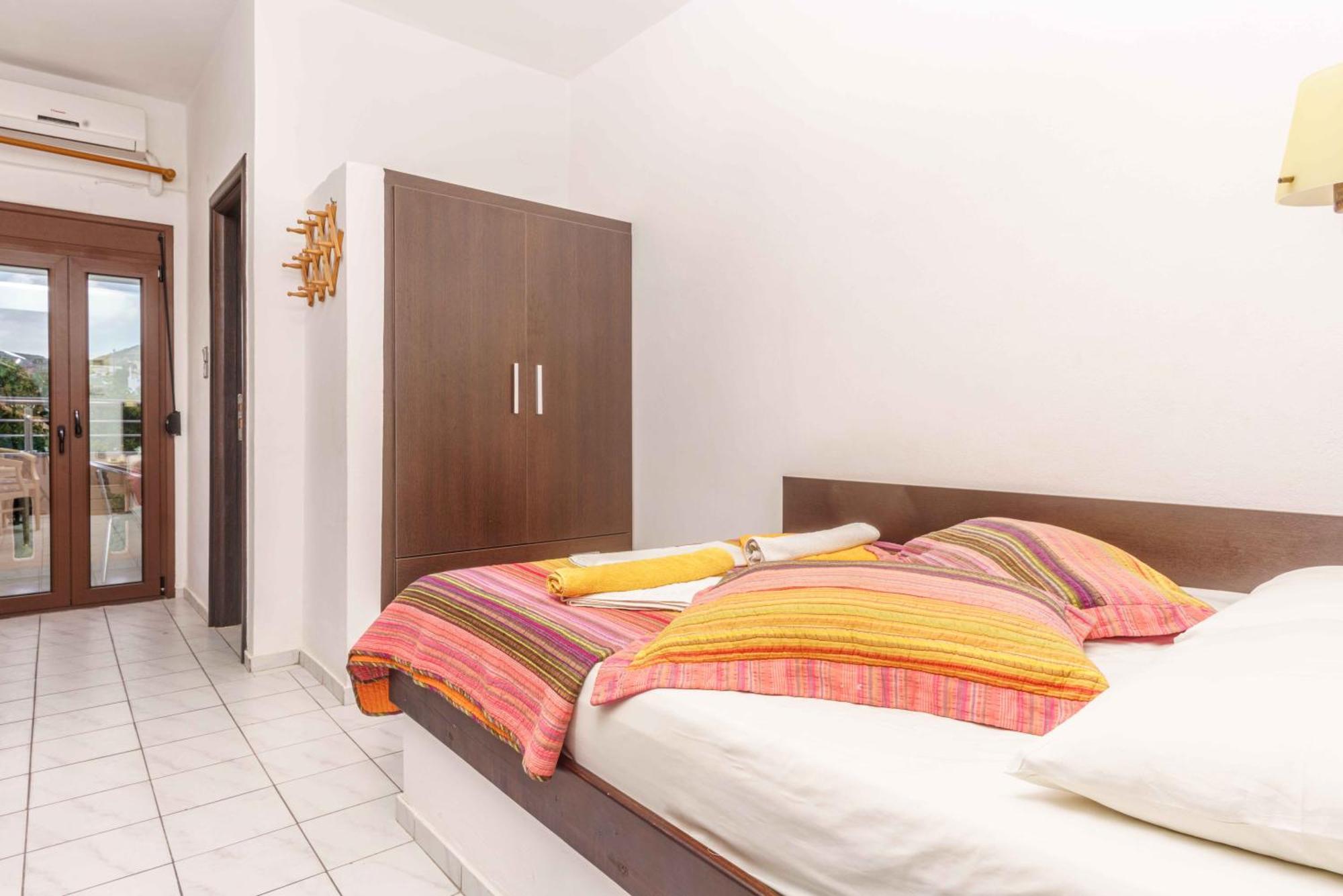 Hotel Alexander Kalamaki (Heraklion)