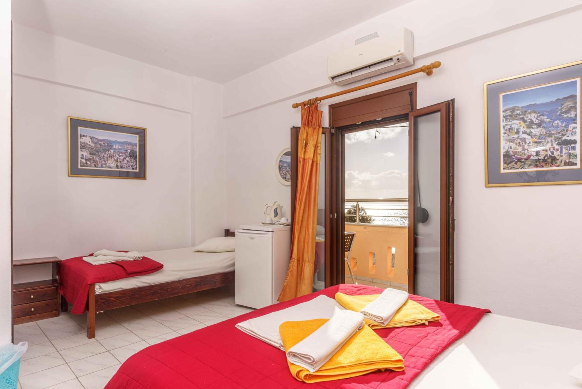 Hotel Alexander Kalamaki (Heraklion)