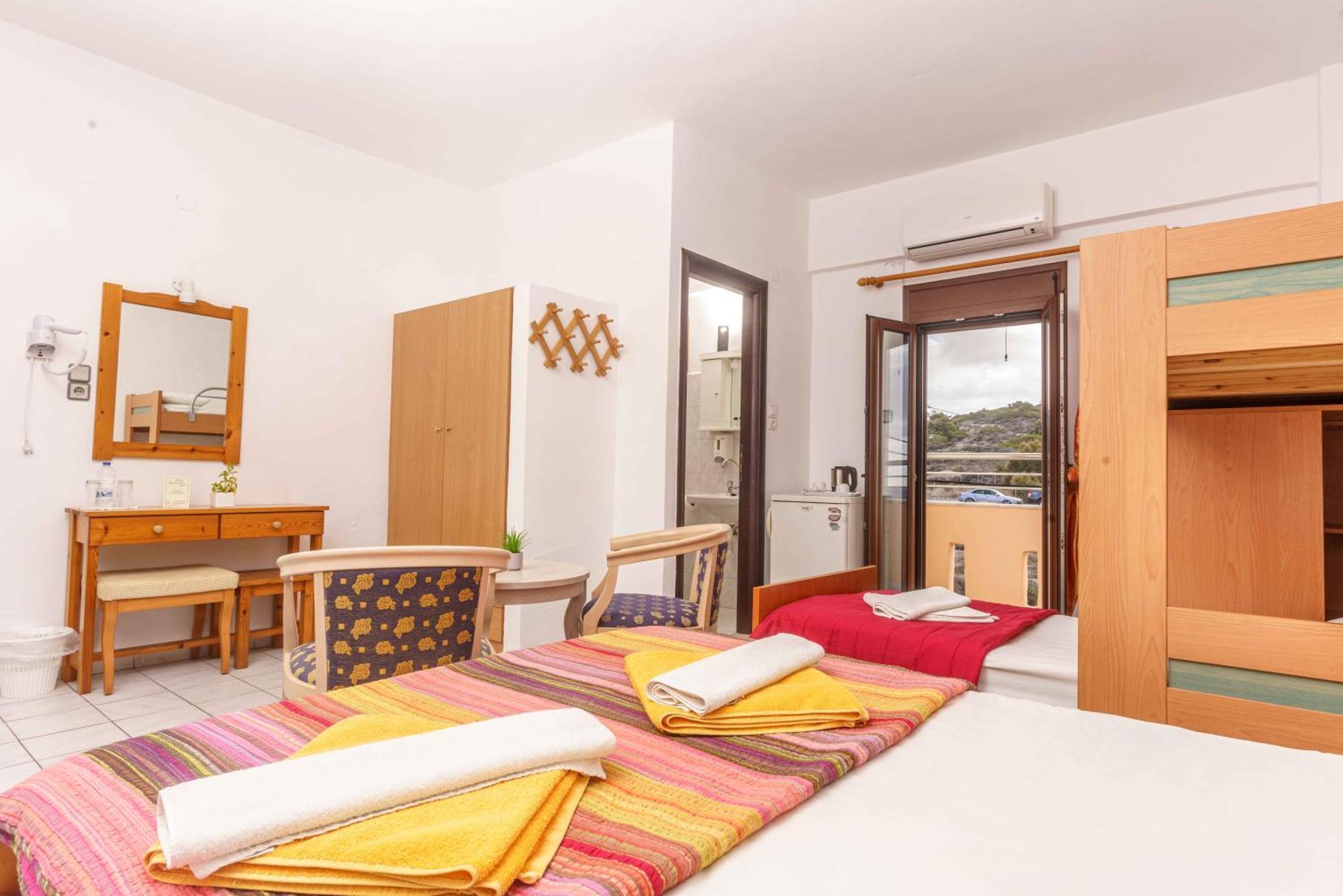 Alexander 3* Kalamaki (Heraklion)