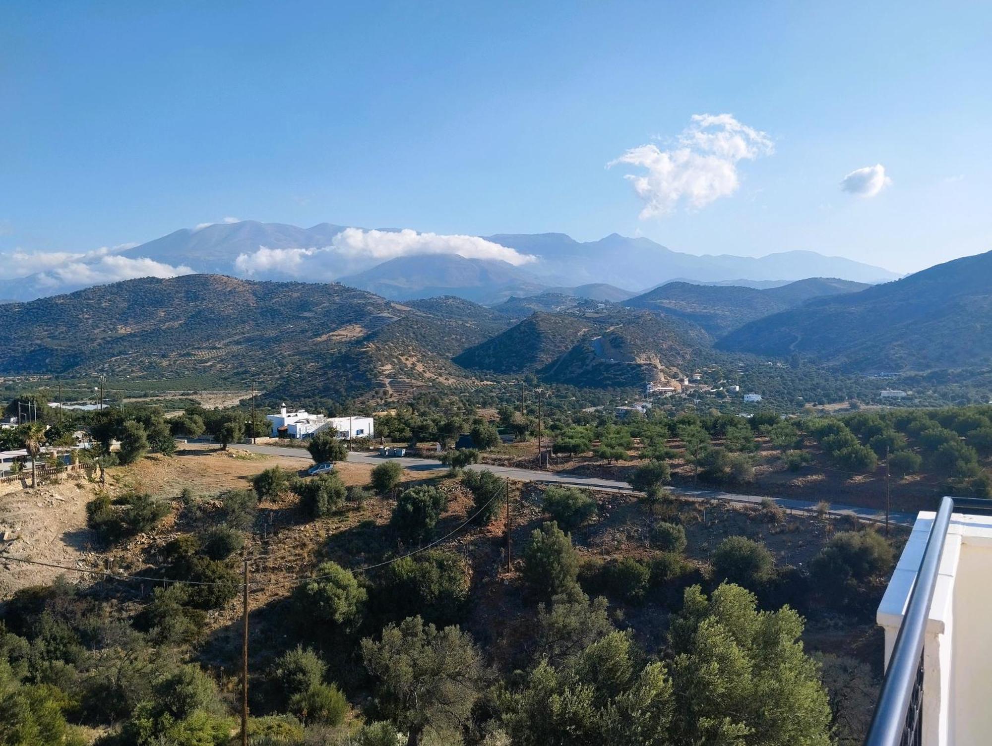το σπίτι που σε ταξιδεύει * Agia Galini (Crete)