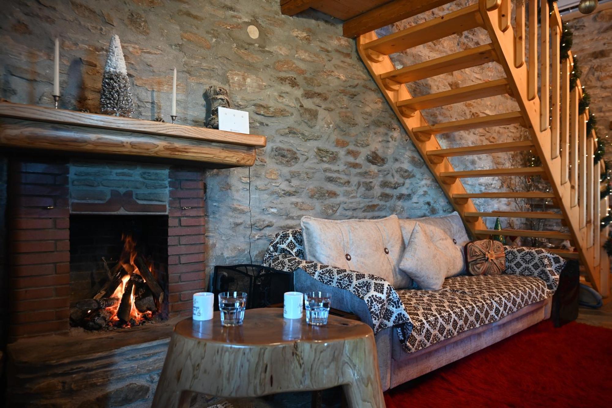 Aristoteli's Stone House Holiday home Makrirrakhi