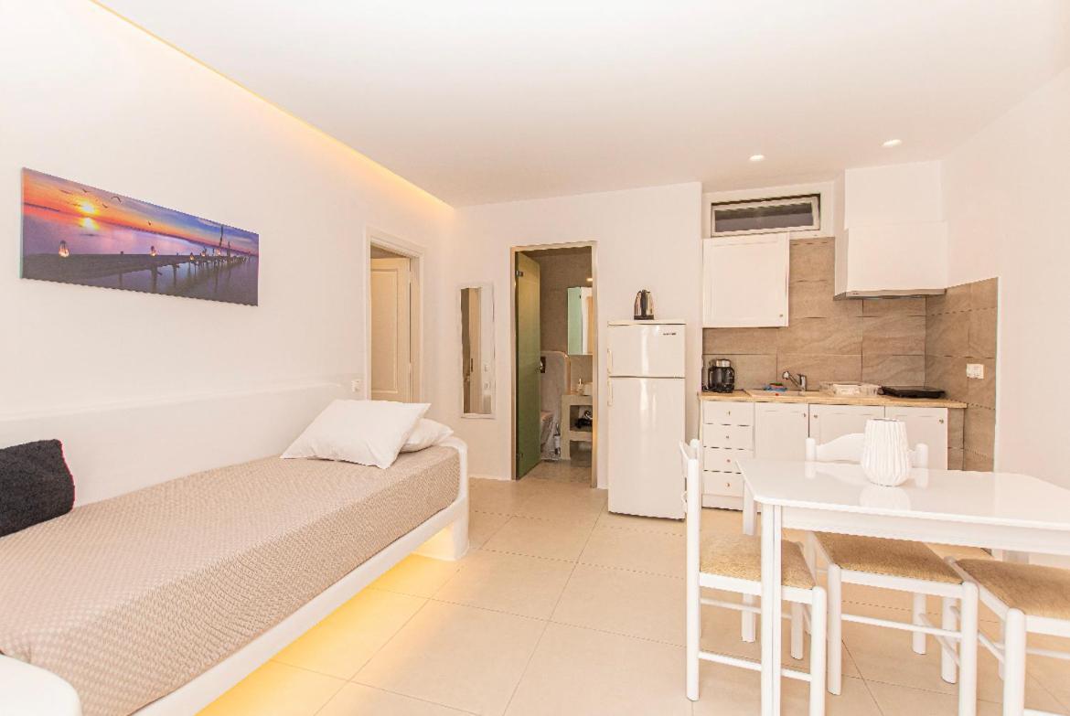 Aparthotel Crystal Mykonos Town