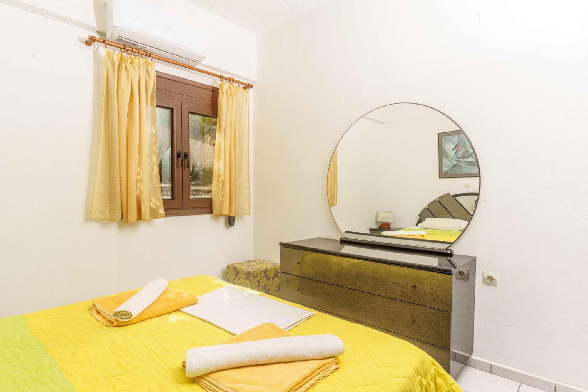 Hotel Alexander Kalamaki (Heraklion)