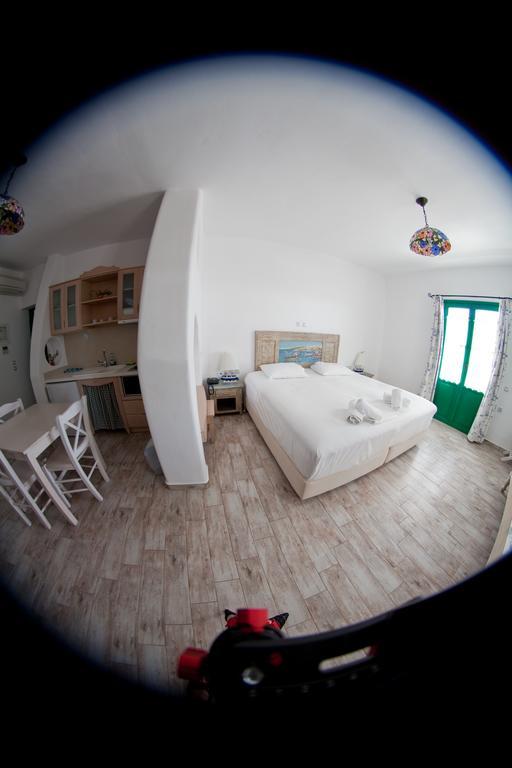 Viva Mare Foinikounta Aparthotel 3*