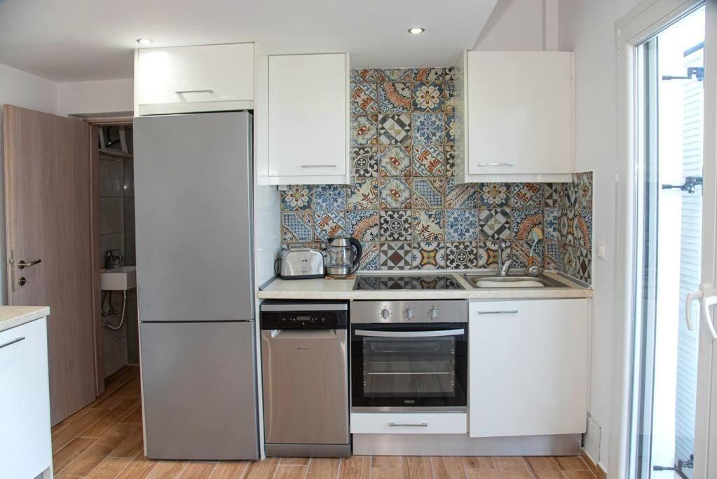 Boukari Blu Boukari Apartment Mpoukaris