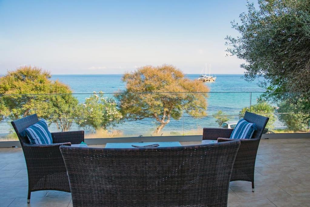 Boukari Blu Boukari Apartment Mpoukaris