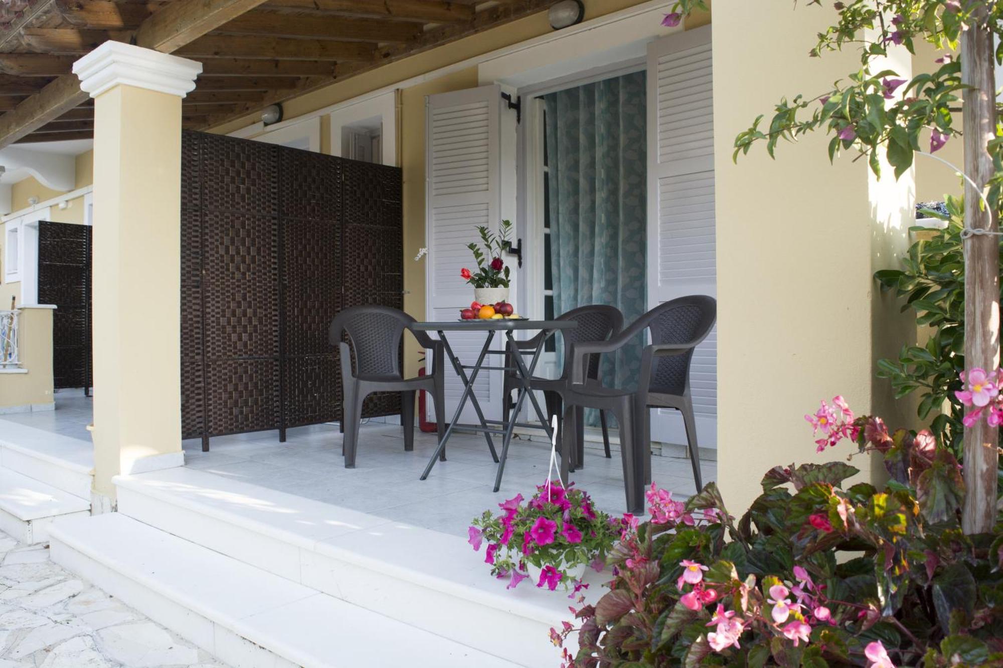 Aparthotel Marina Apartments, Agios Gordios Corfu