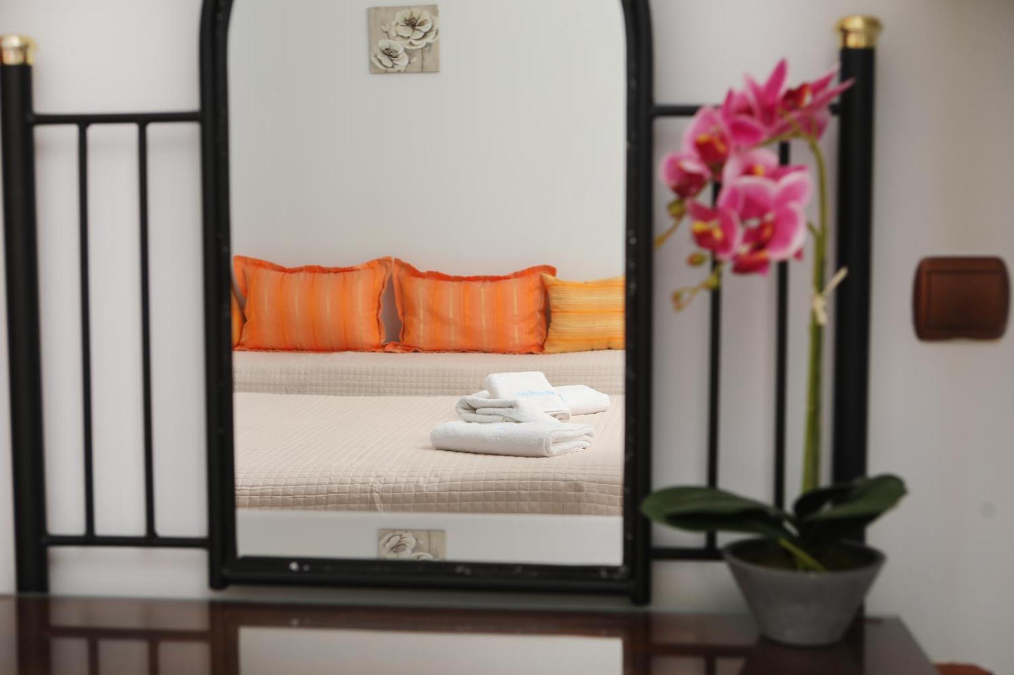 Marina Apartments, Agios Gordios Corfu Aparthotel