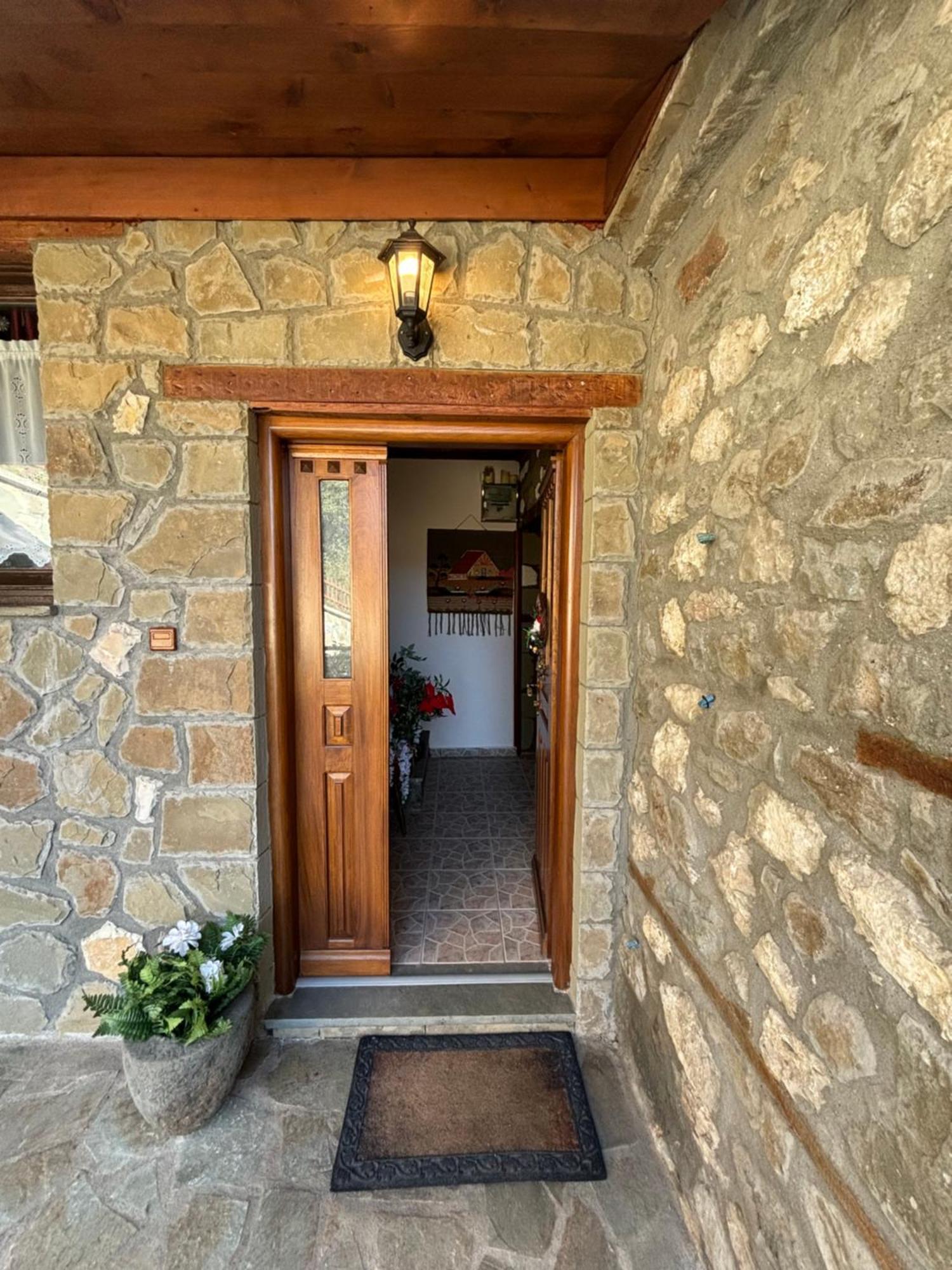 πέτρινο όραμα Kotronion (Trikala)