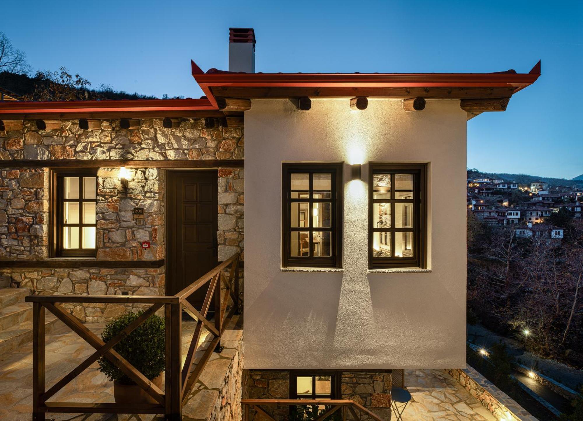 Unedo Seasons Boutique Hotel