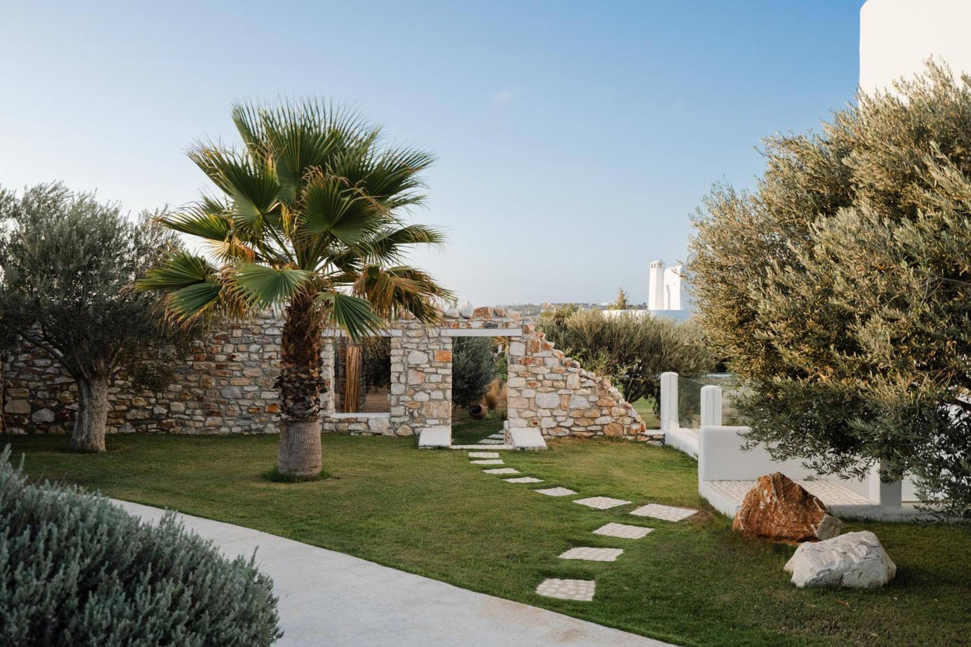 White Dunes Luxury Boutique
