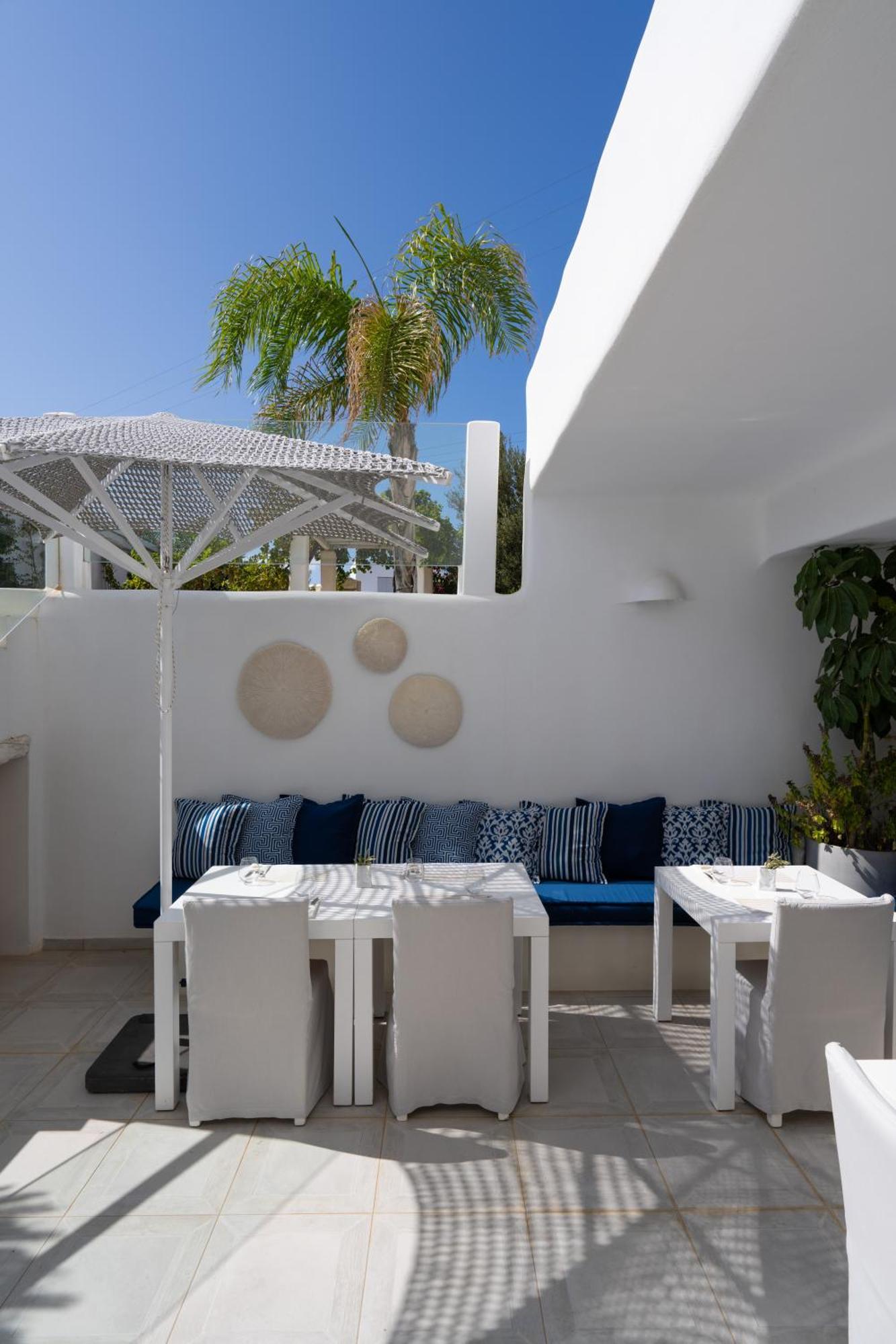 White Dunes Luxury Boutique Hotel