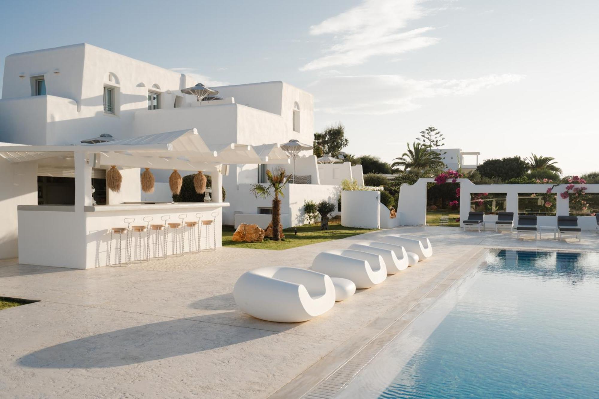 White Dunes Luxury Boutique 5* Santa Maria (Paros)