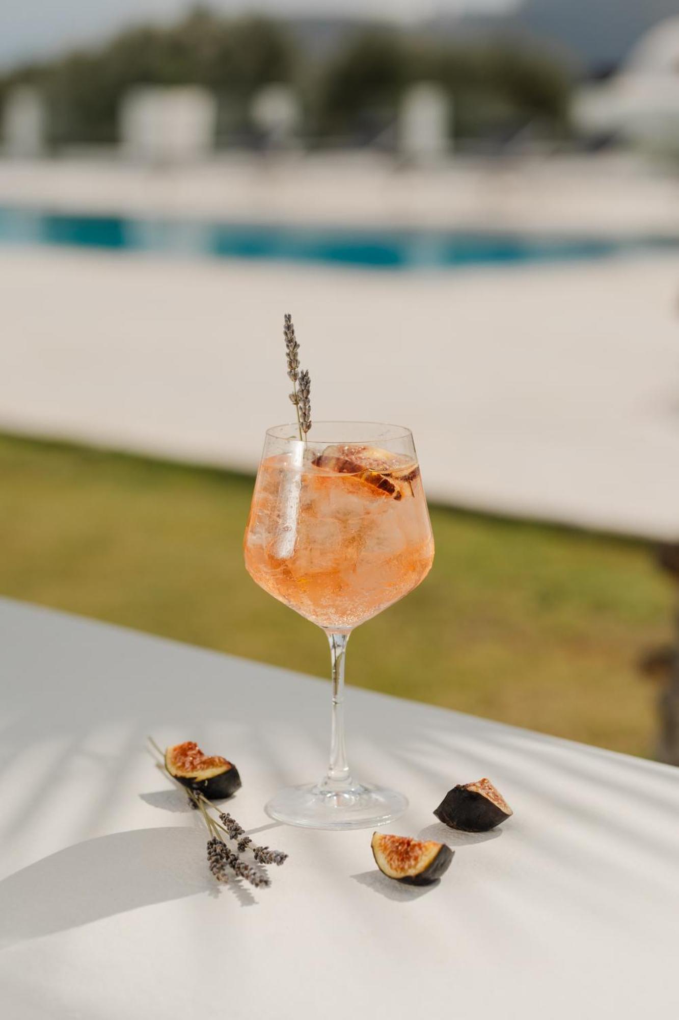 White Dunes Luxury Boutique Hotel