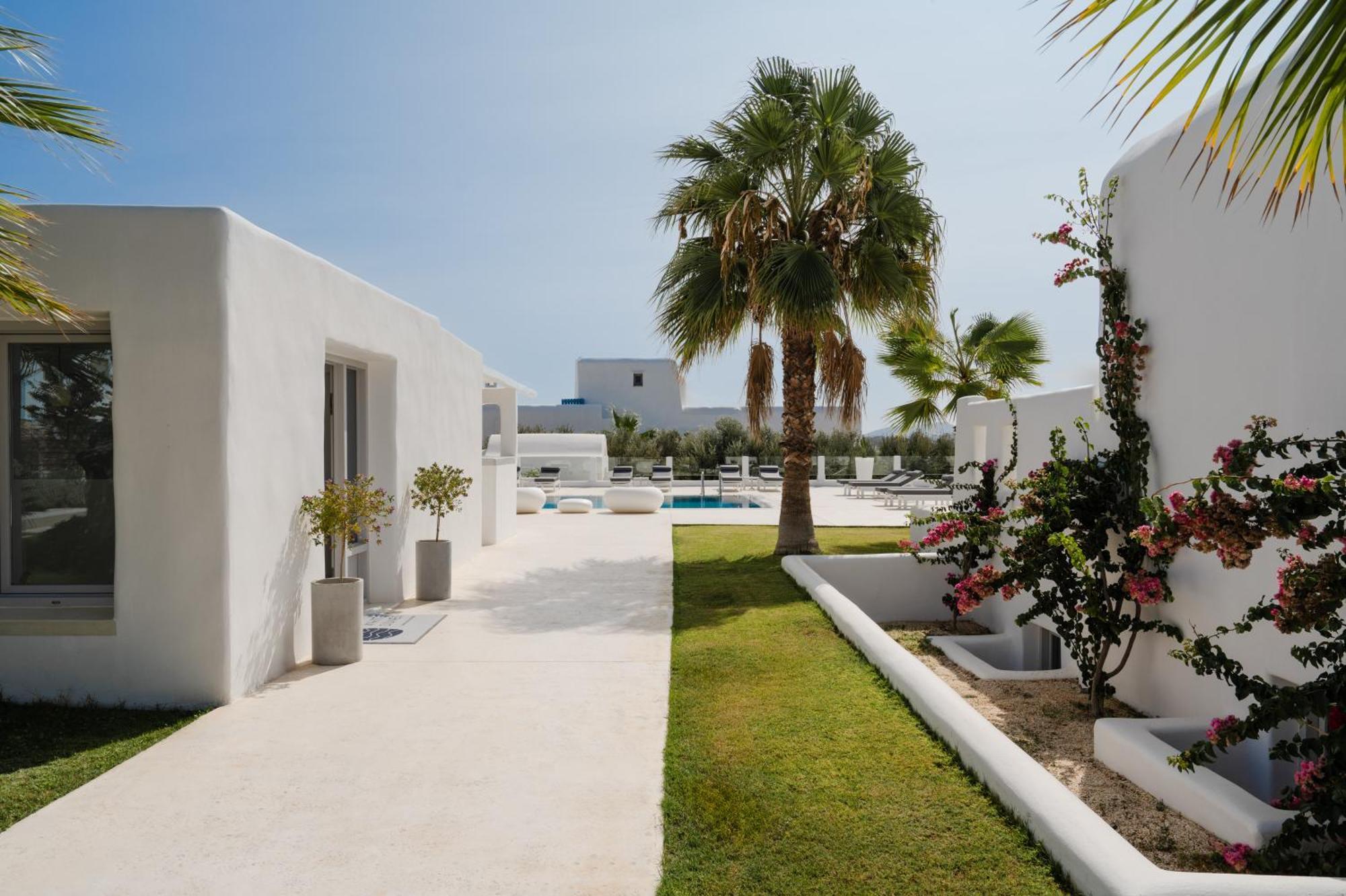 White Dunes Luxury Boutique Hotel 5*