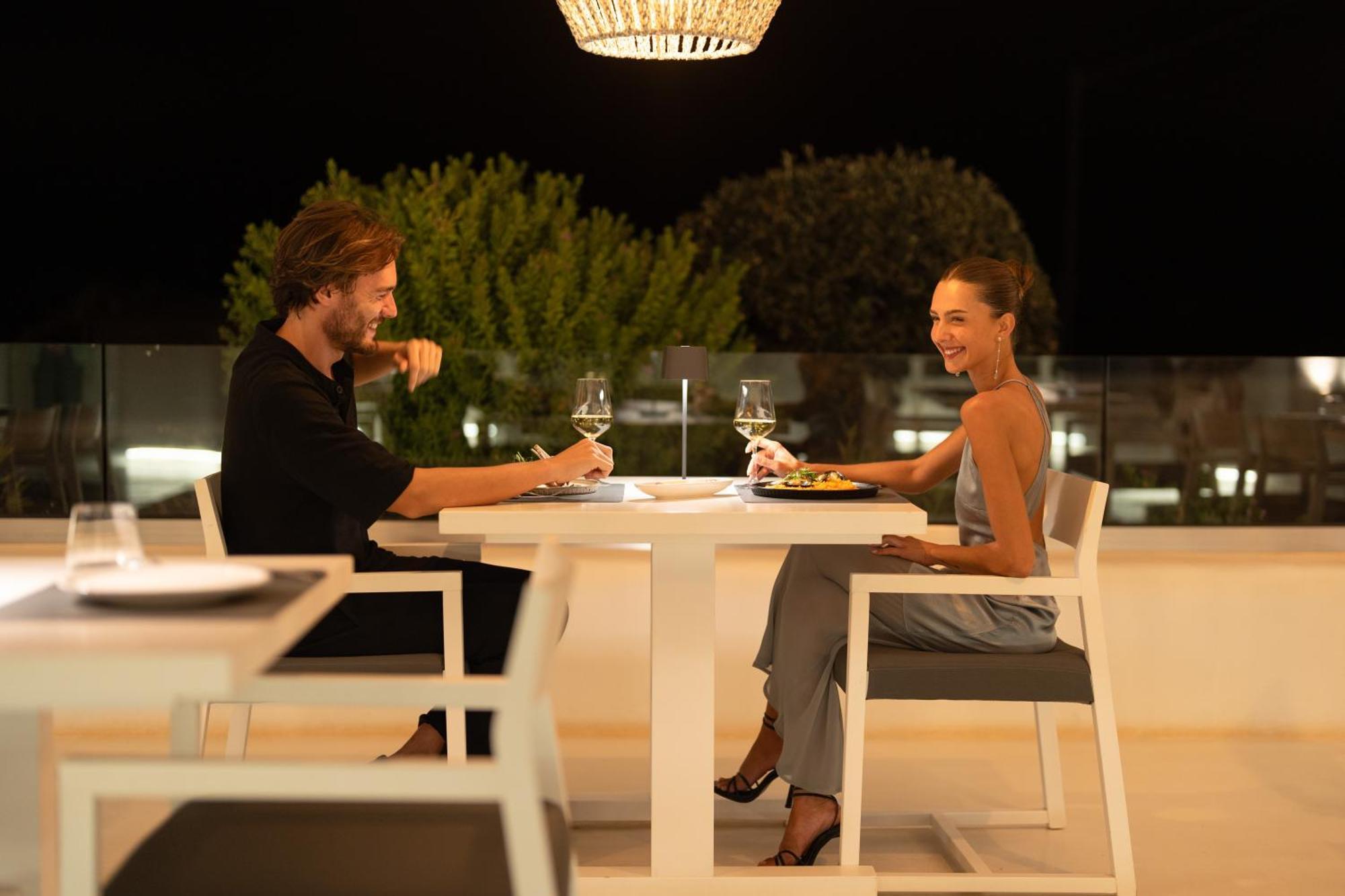 White Dunes Luxury Boutique Santa Maria (Paros)