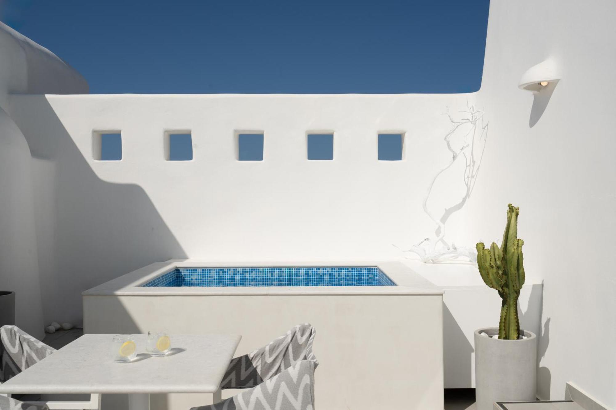 Hotel White Dunes Luxury Boutique 5*