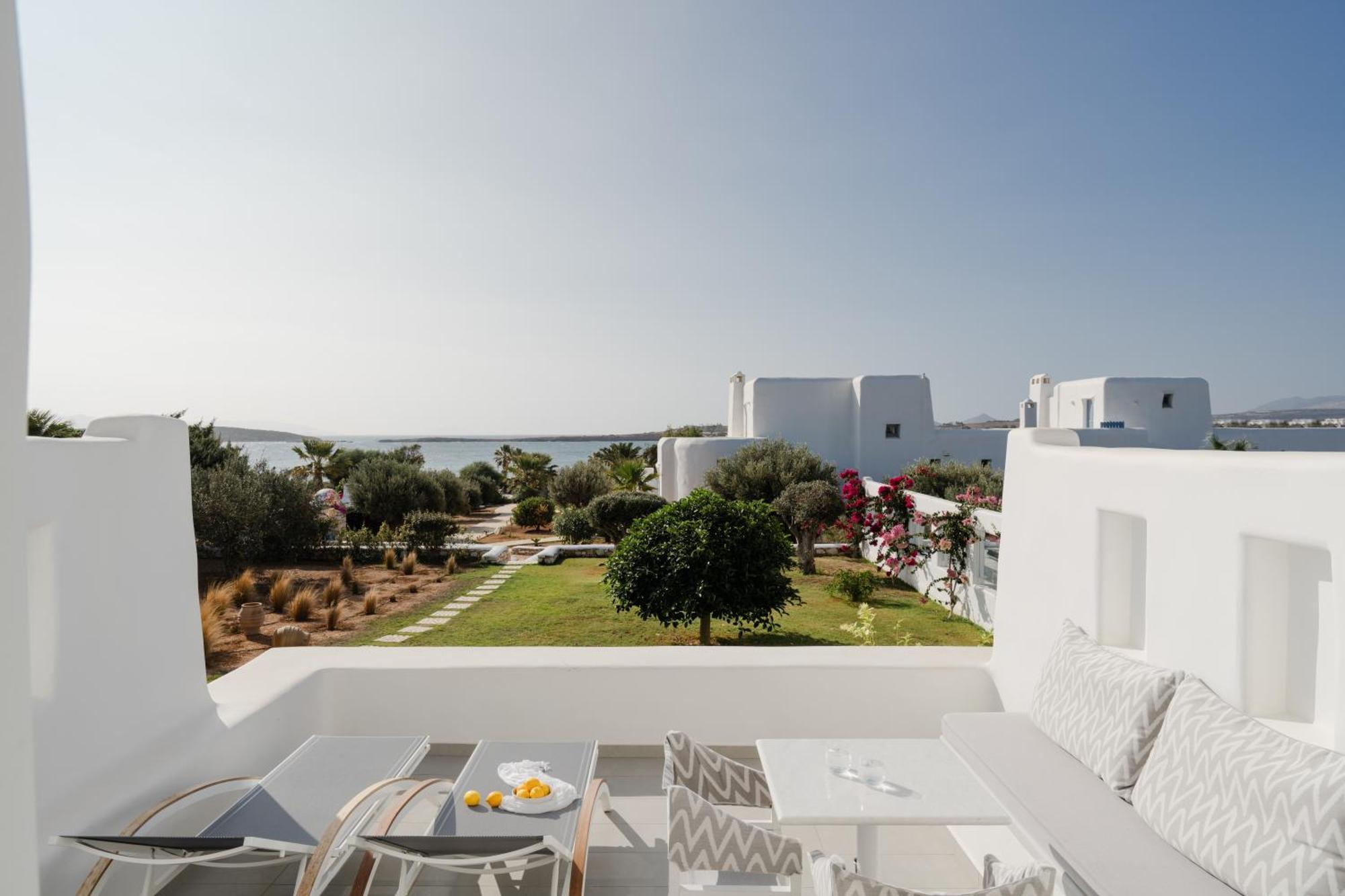 White Dunes Luxury Boutique Hotel 5*