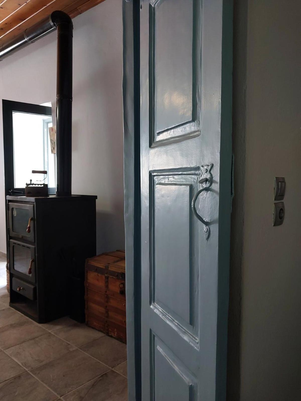 Nektaria's Stone House Holiday home