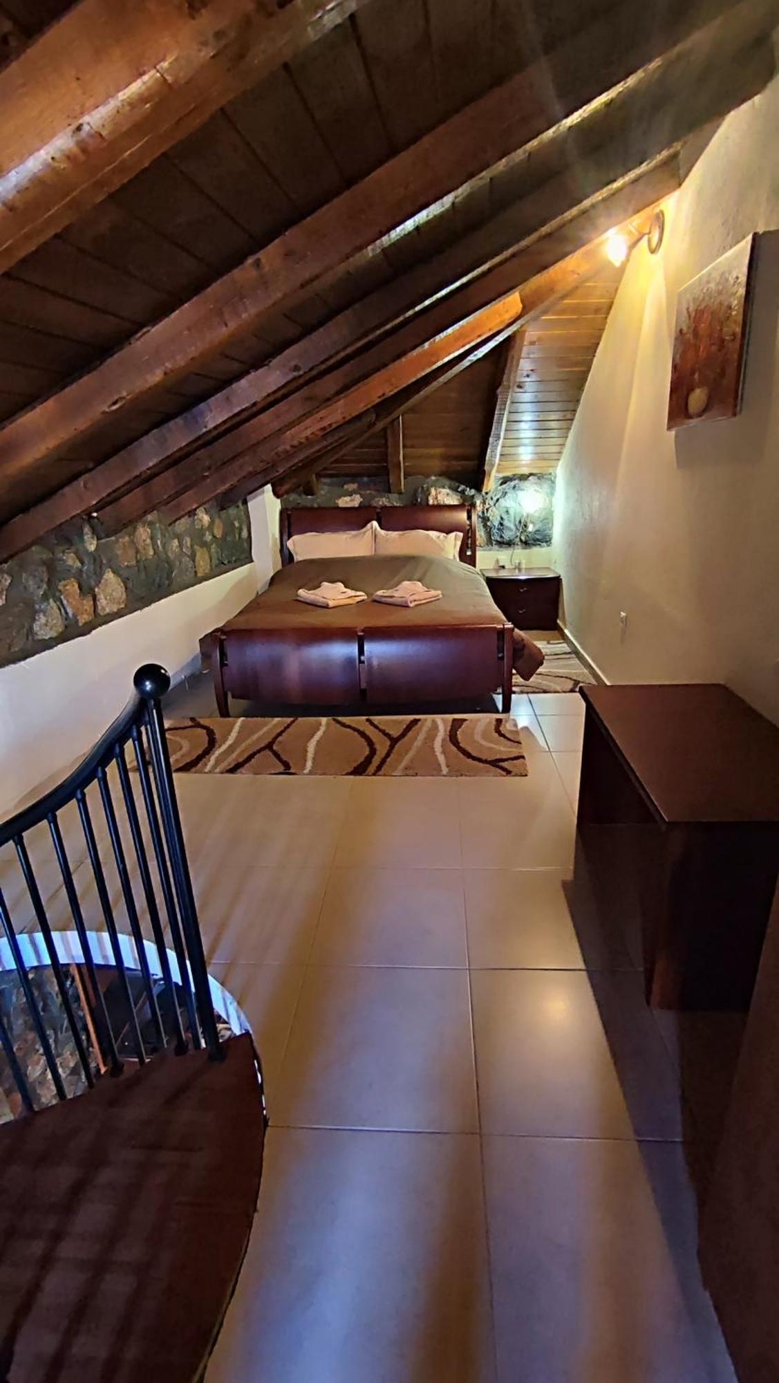 ξενωνασ θεα Guest house