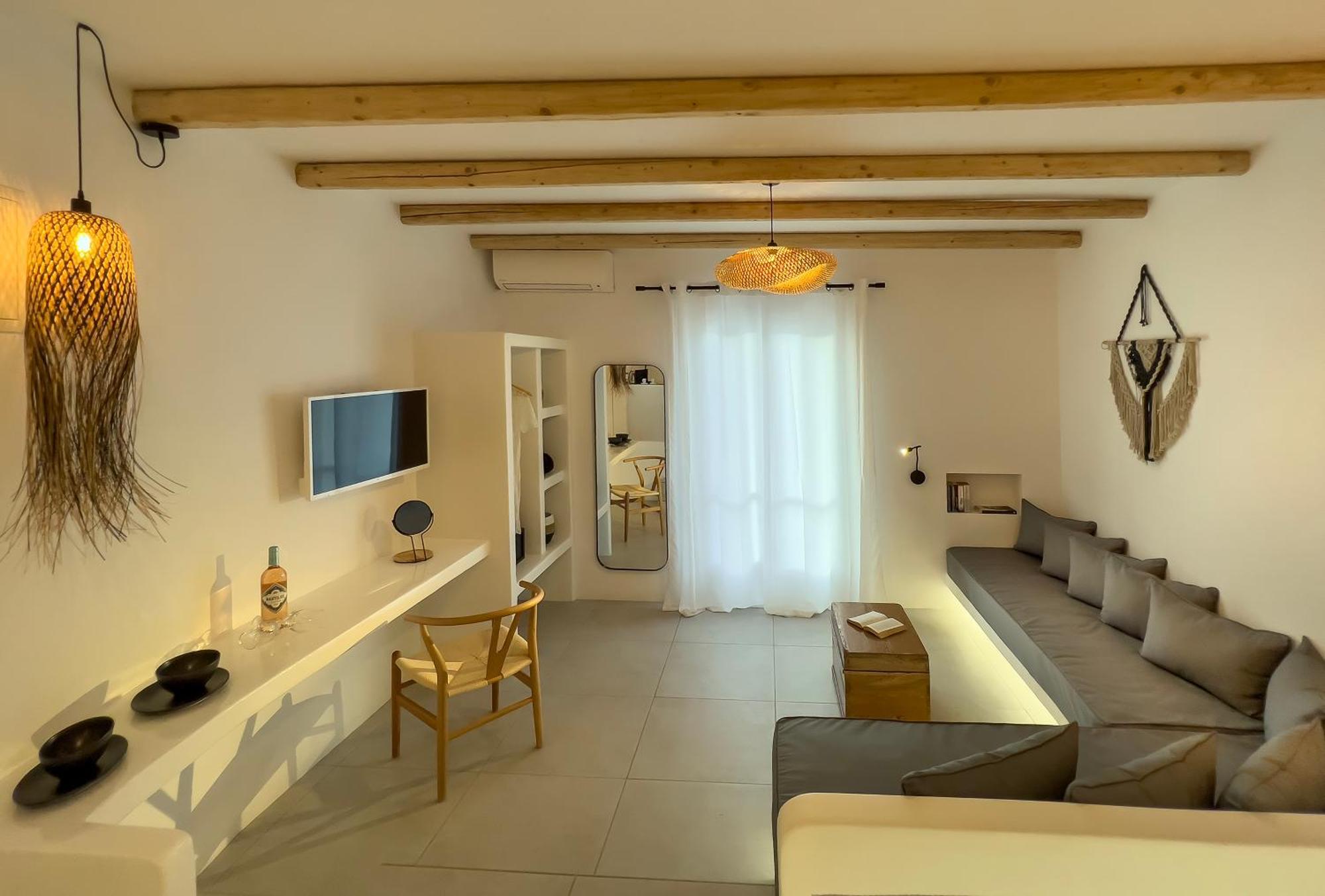 Perigiali & Folegandros 5* Agali