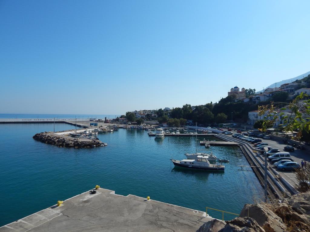 Akti * Agios Kirykos (Ikaria)
