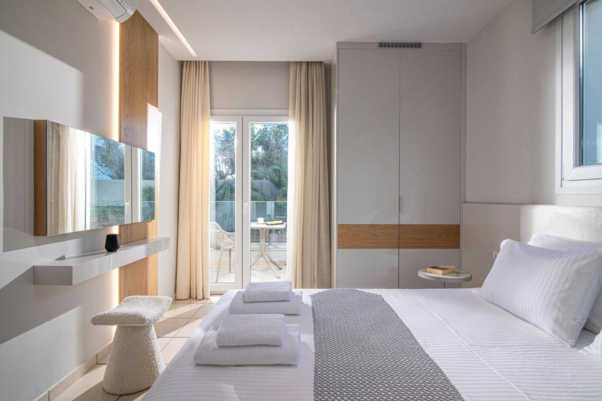 Filia Luxury Hotel *