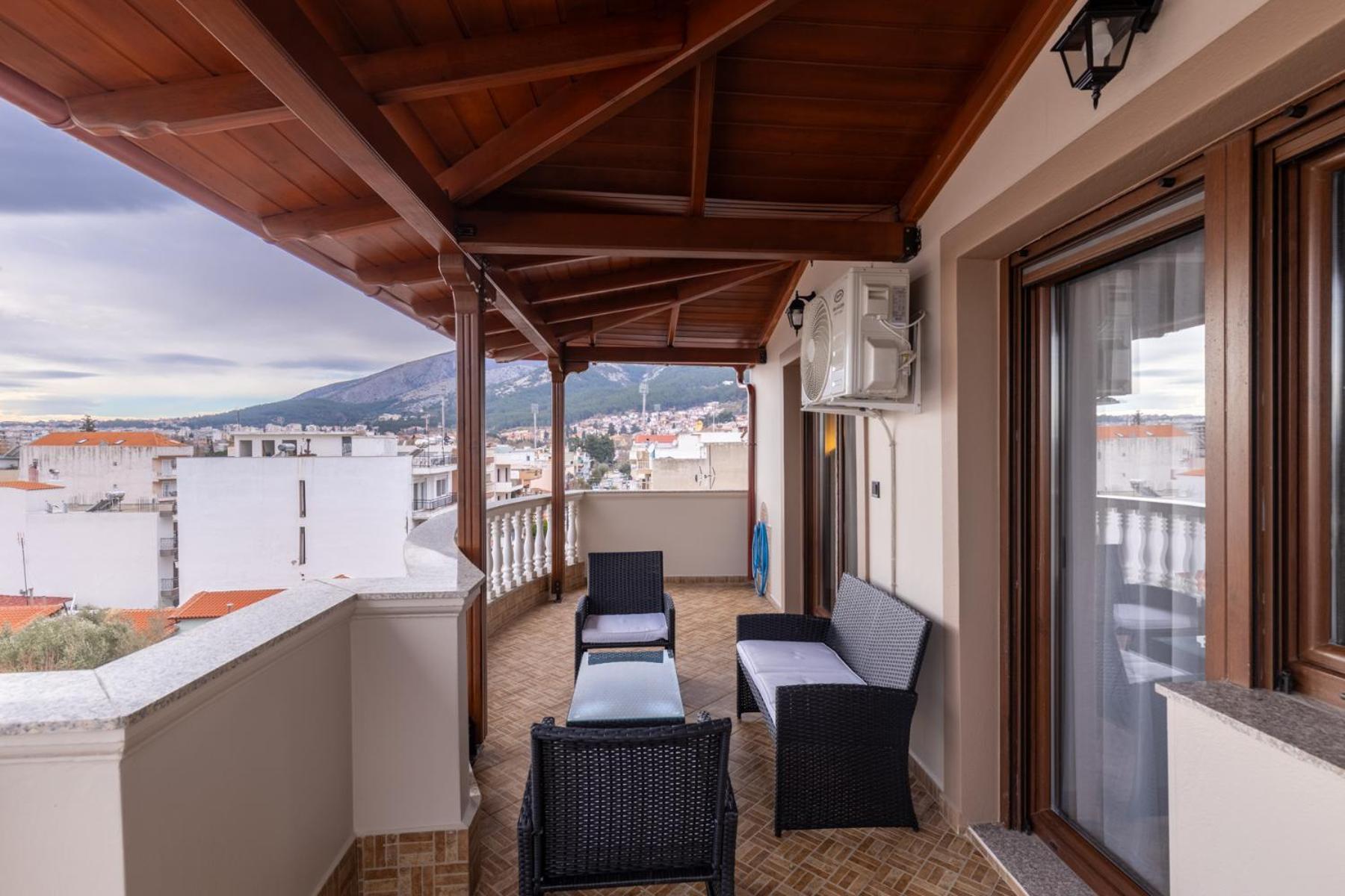 Luxury 2 * Xanthi