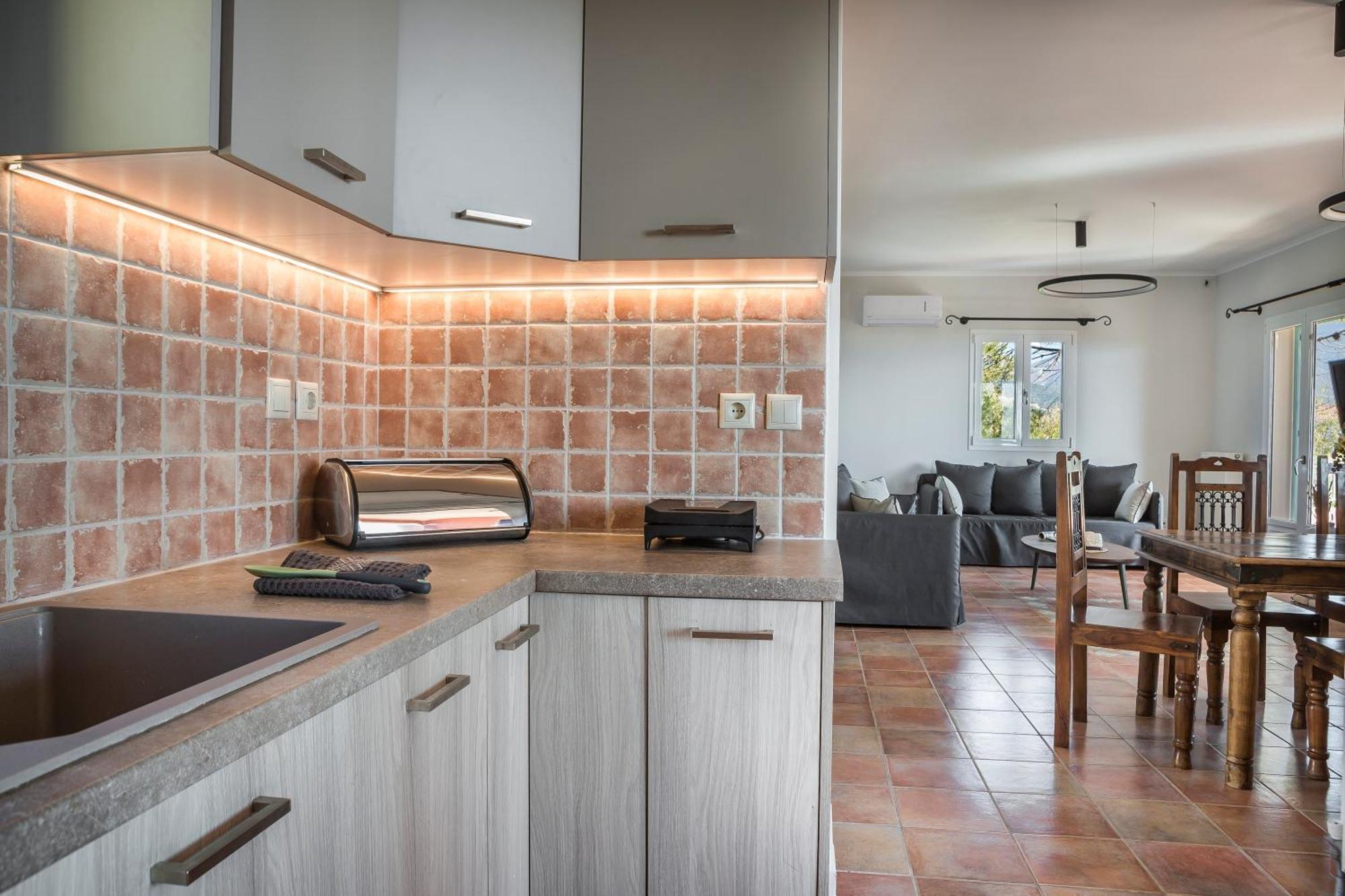 Superb Kefalonia Villa 4 Bedrooms Villa Froso Stunning Sea Views Sunny Roof Terrace Lakithras Fokata