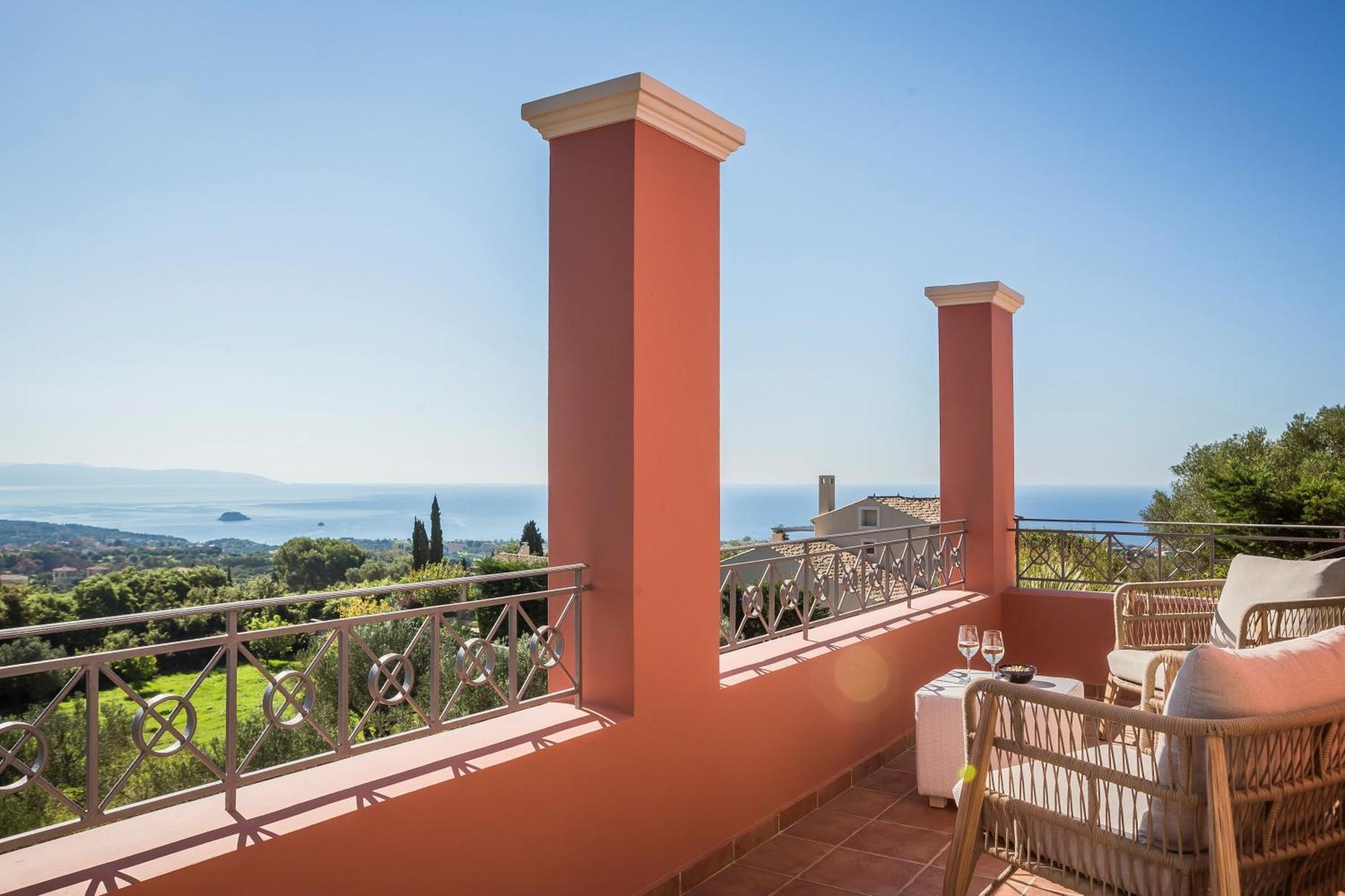 Villa Superb Kefalonia Villa 4 Bedrooms Villa Froso Stunning Sea Views Sunny Roof Terrace Lakithras Fokata