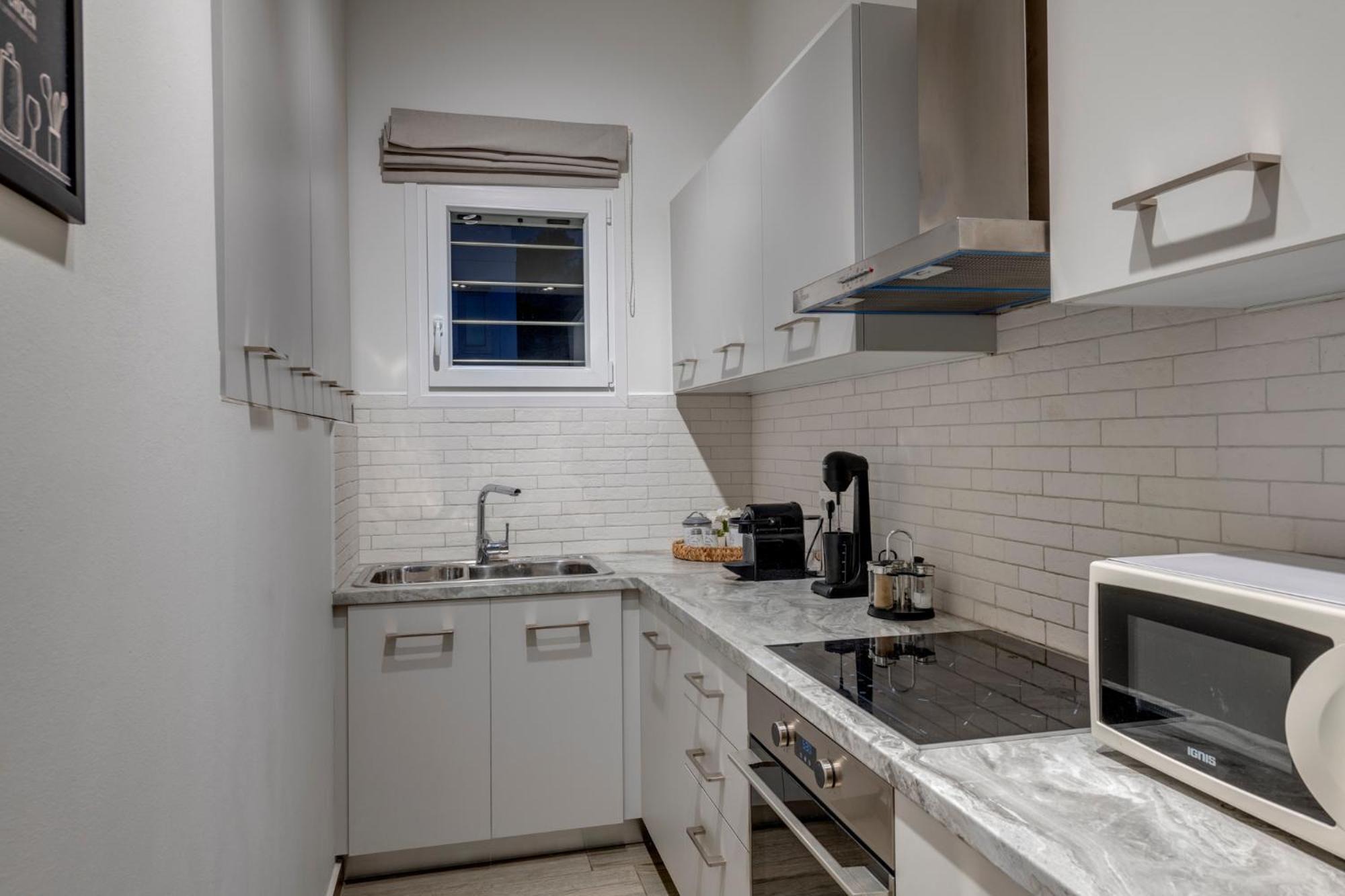 The Book Apartment Megas Gialos - Nites