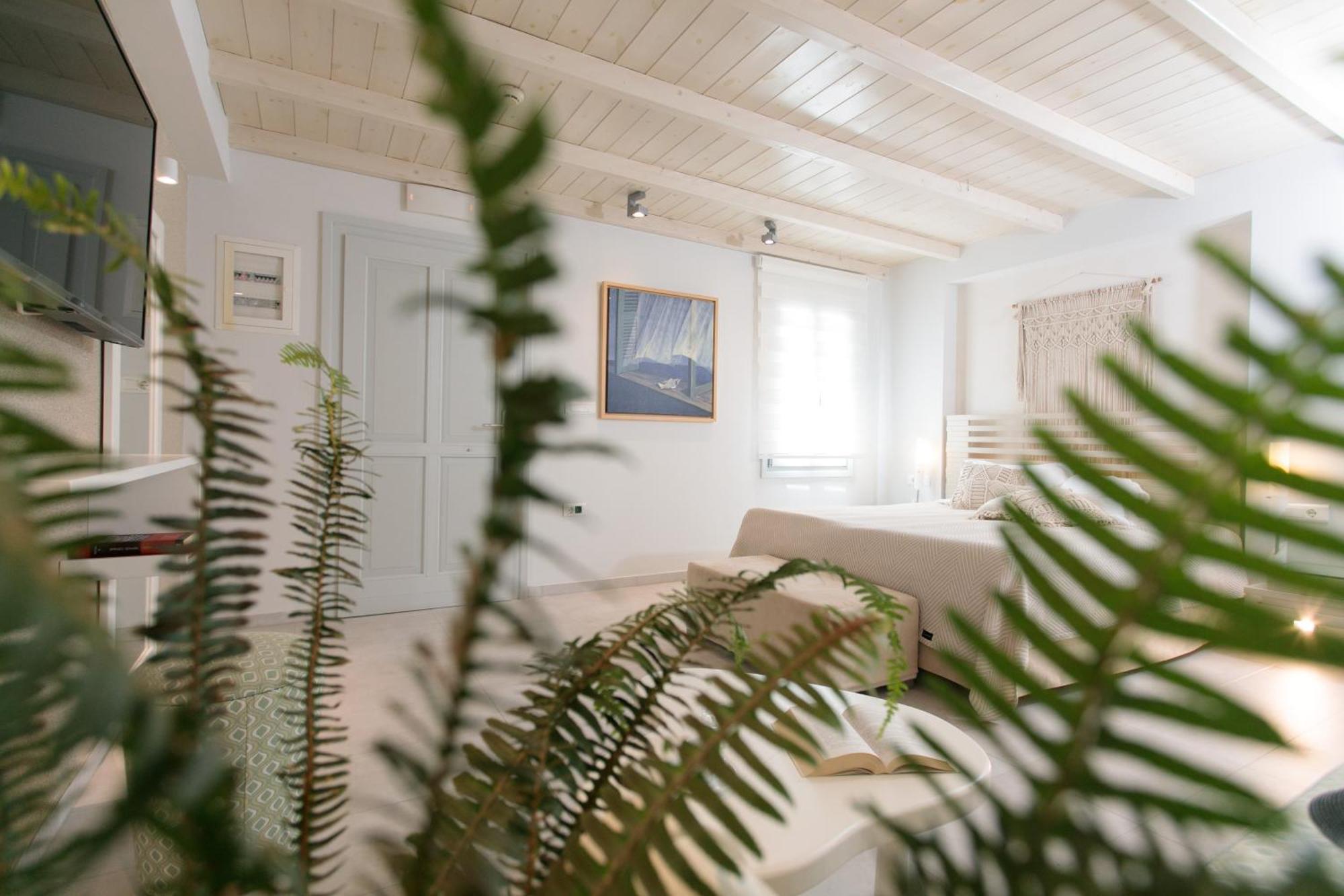 Iria Art Hotel Agia Anna (Naxos)