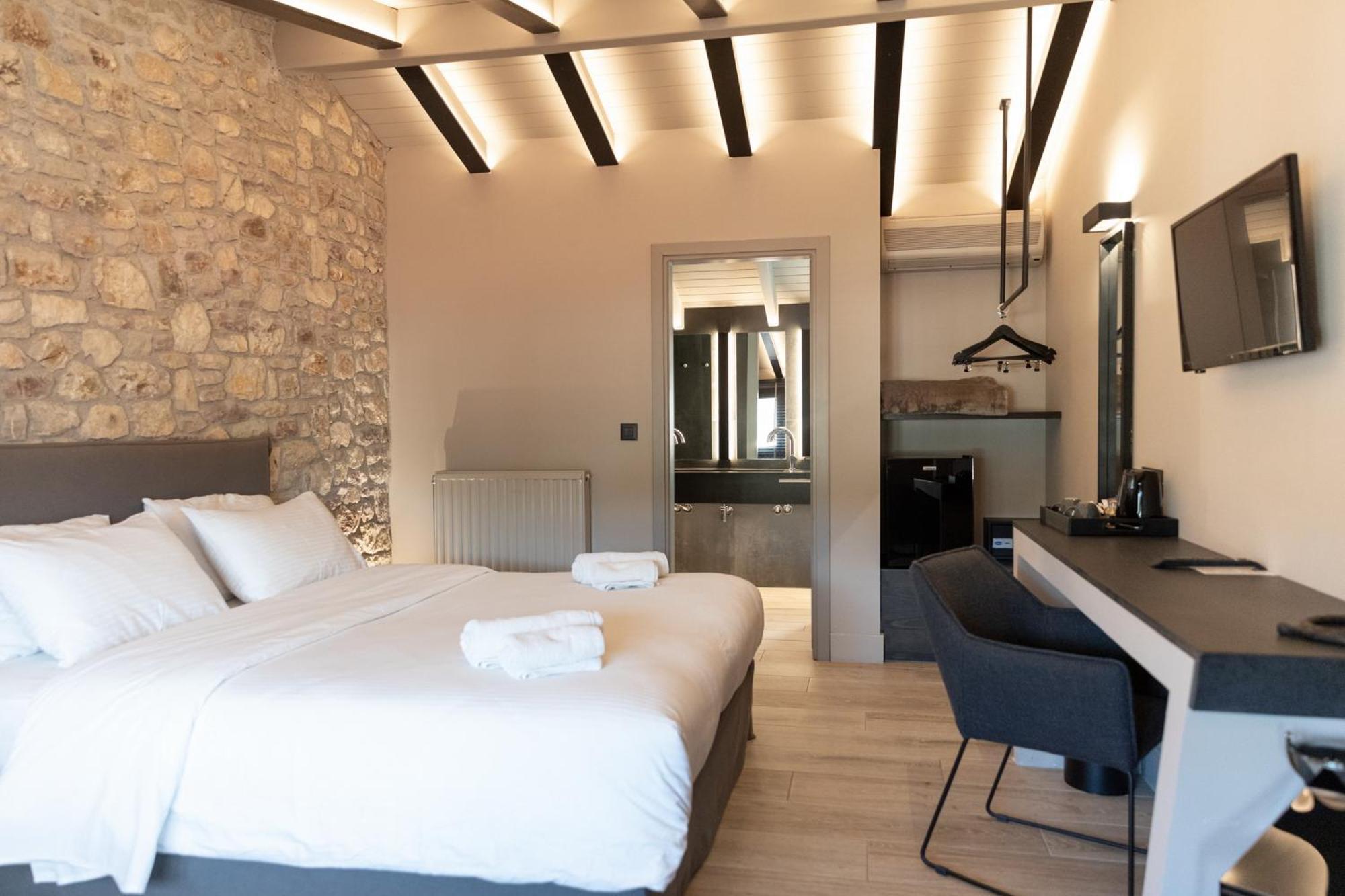 Hotel Anesis