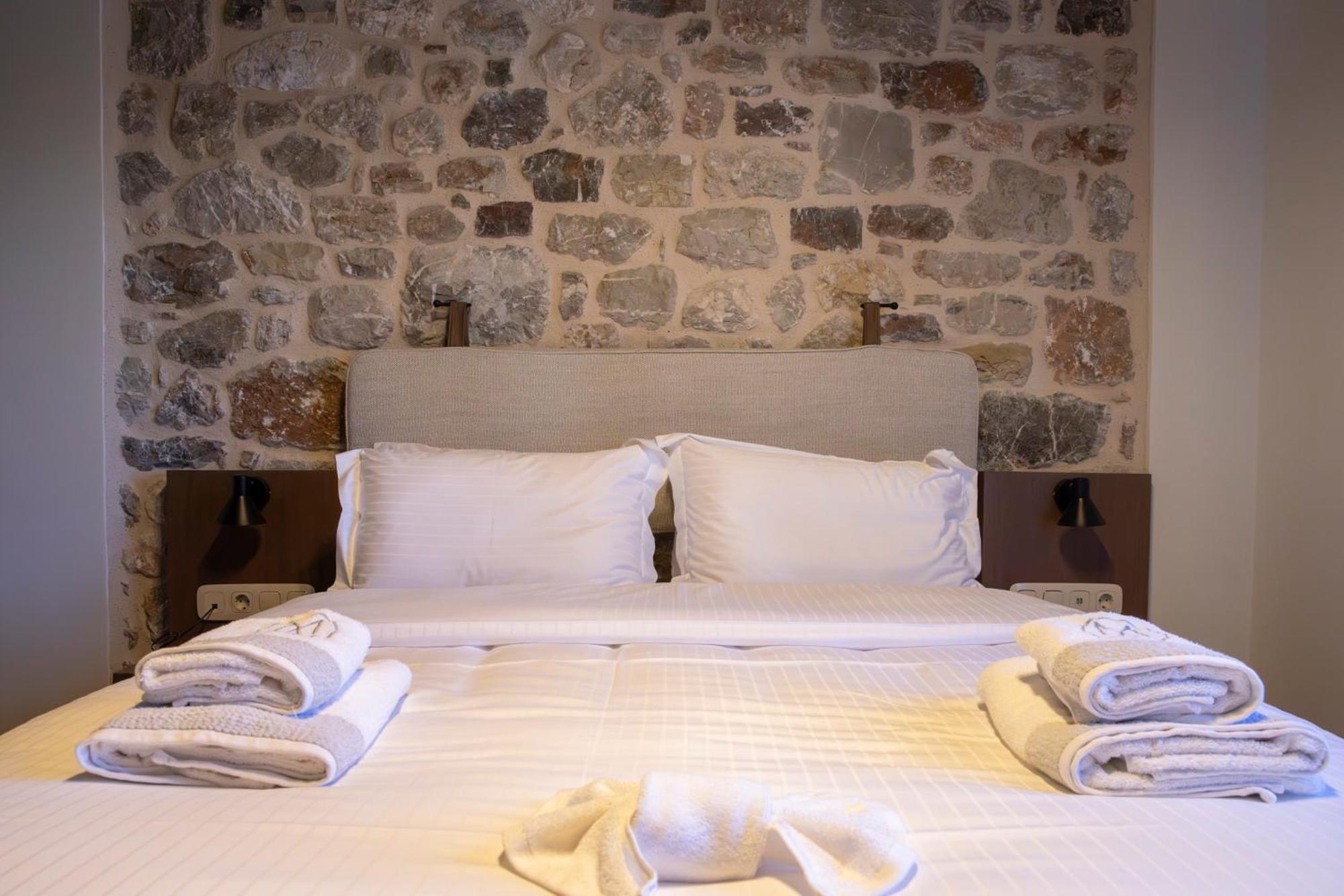 μikri Arktos Boutique Hotel 3*