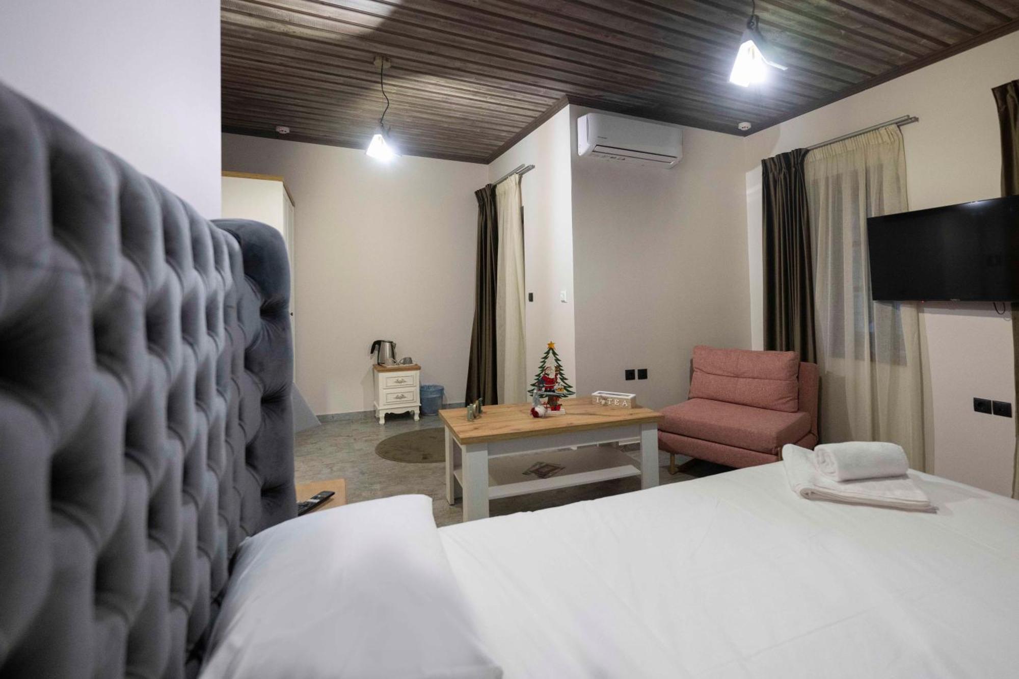Guest house The Five Keys Monodendri