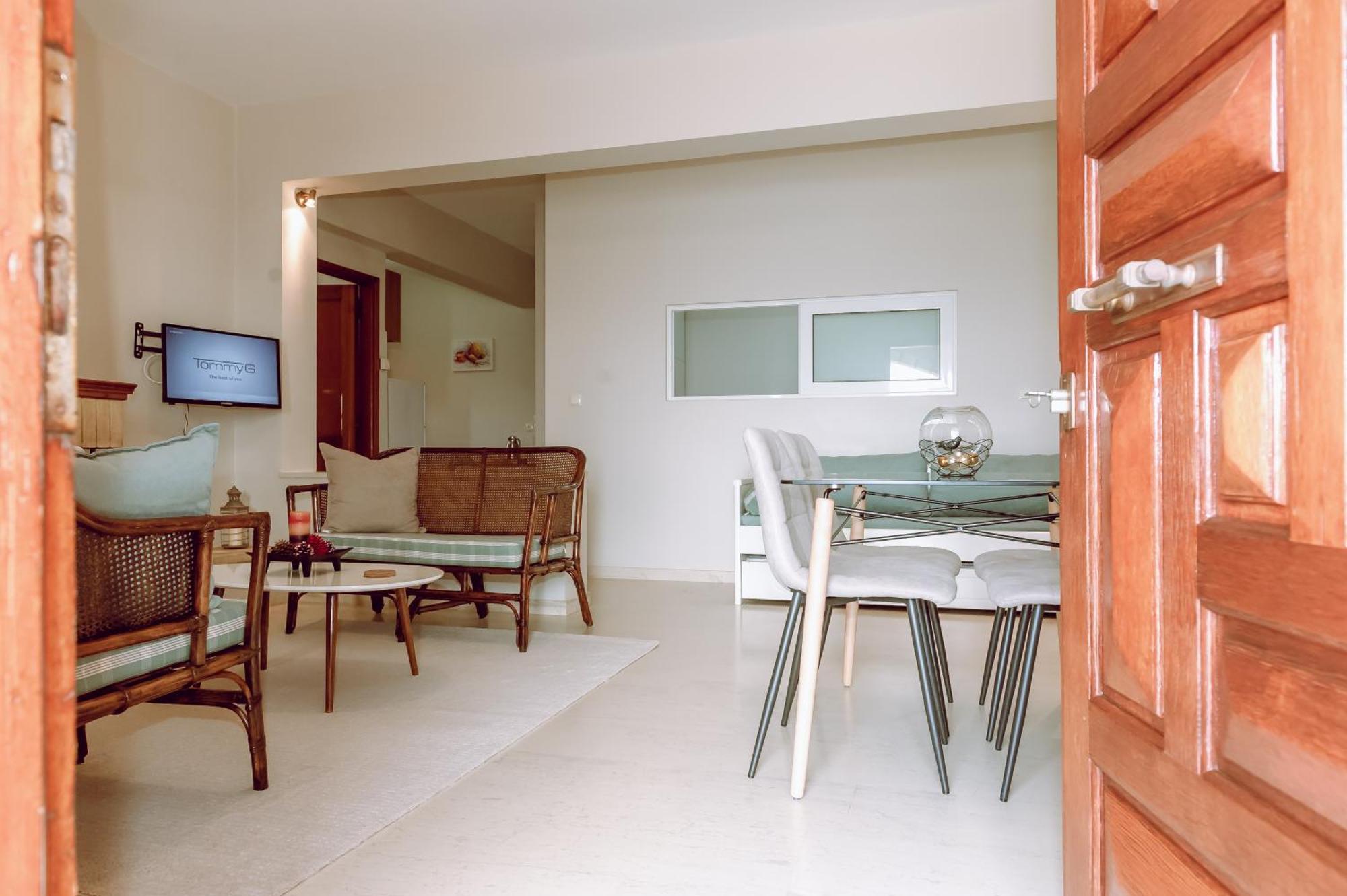 Apartment Limanaki *