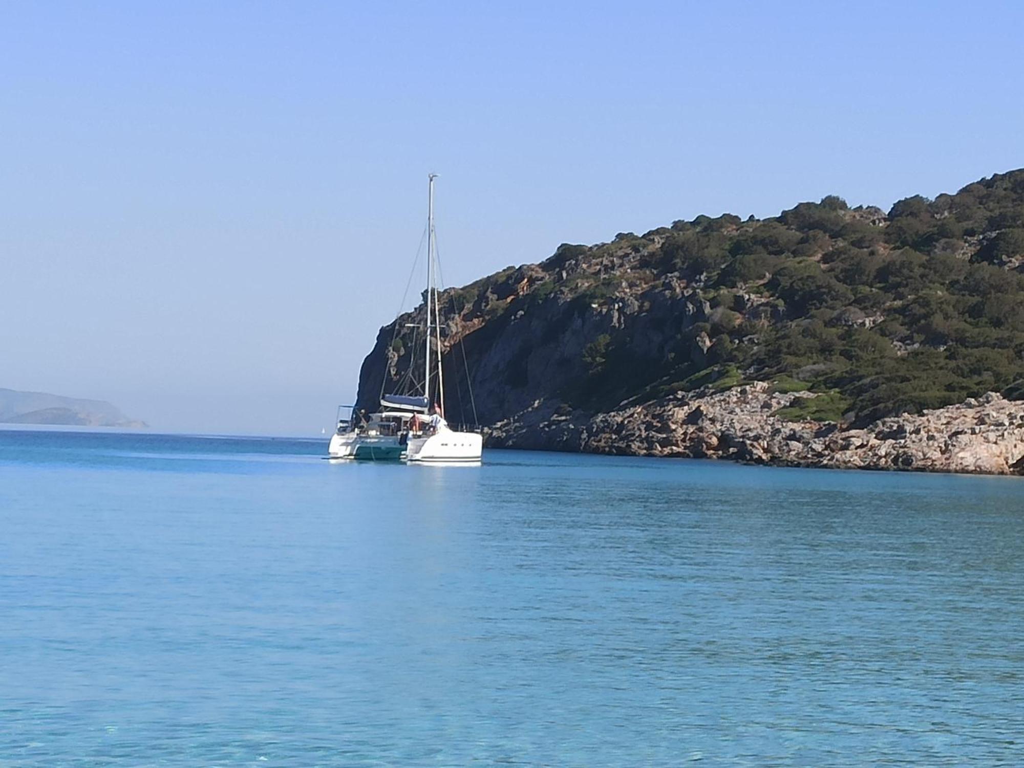 Four Seasons Private - Seaview - Big Heated Pool - Gym - Sport Activities *