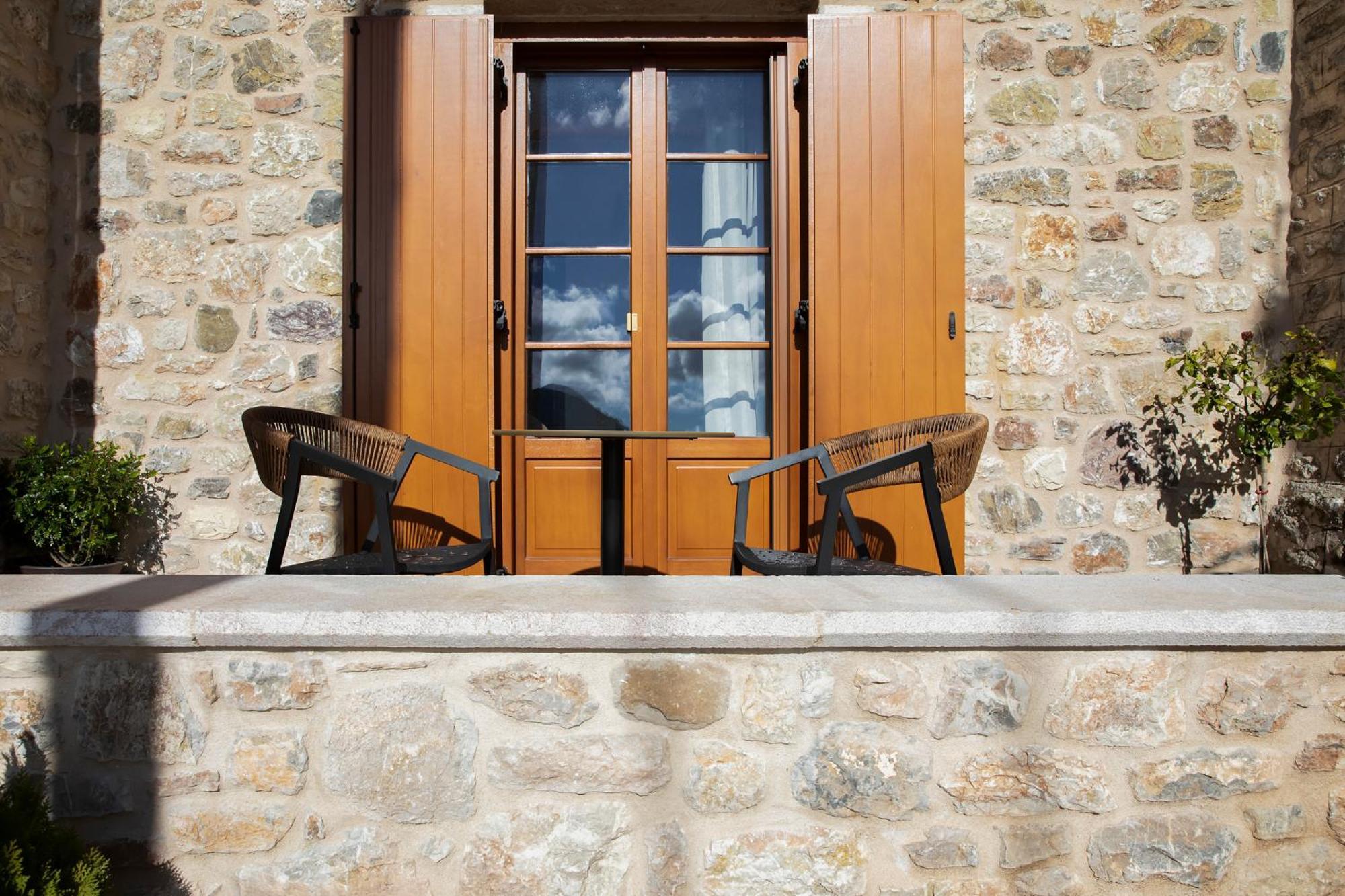 μikri Arktos Boutique 3*