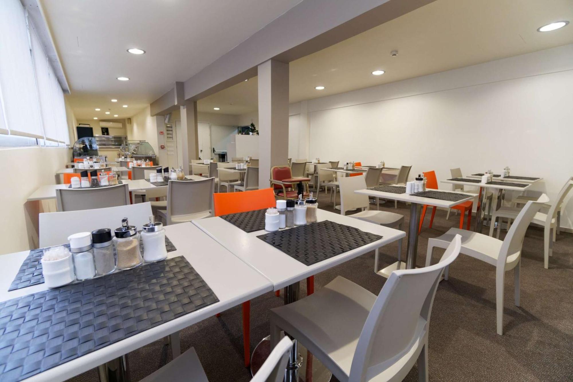 Hotel Piraeus City Hotel 3*