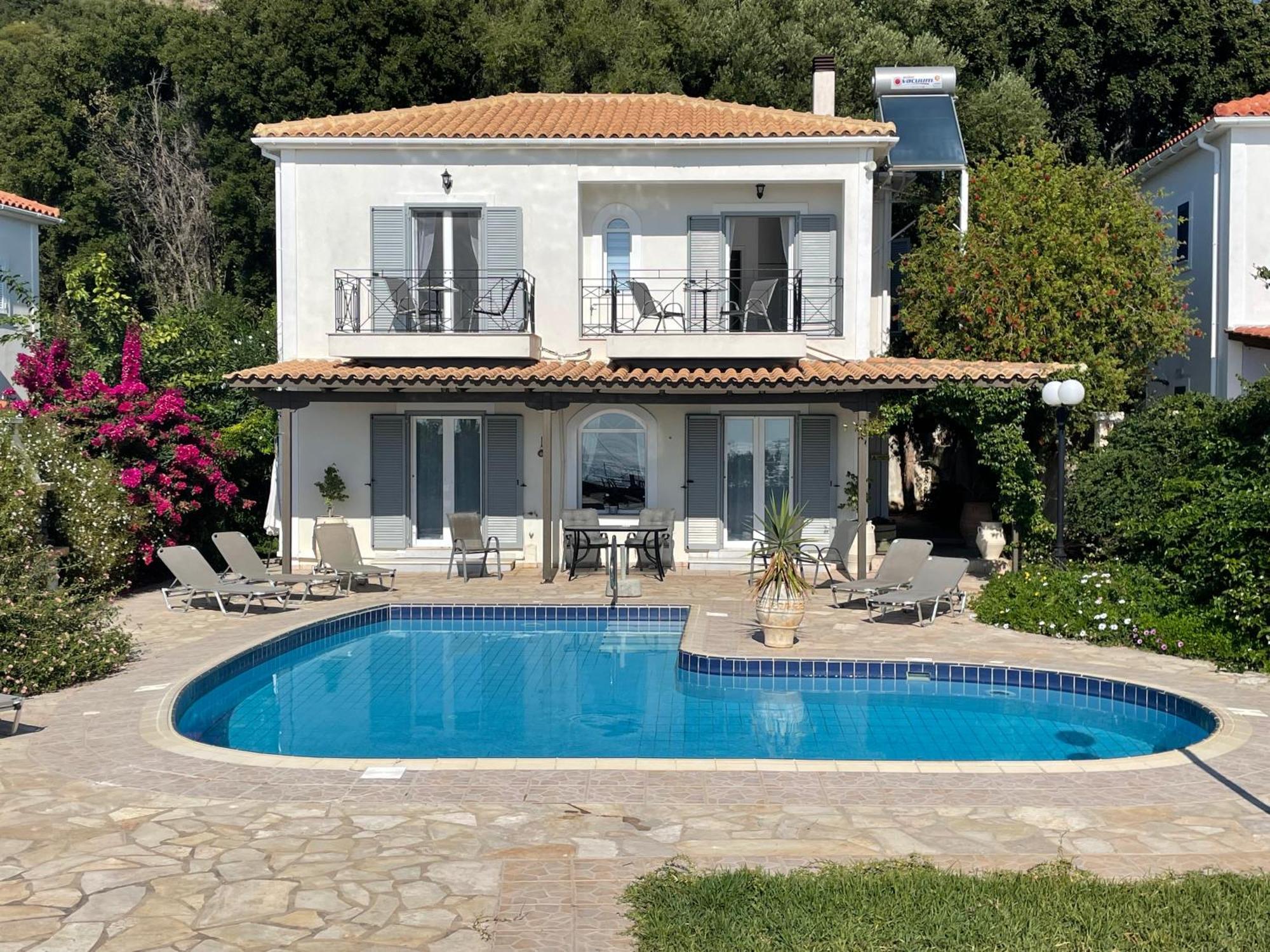 Villa Eleni Lakithra