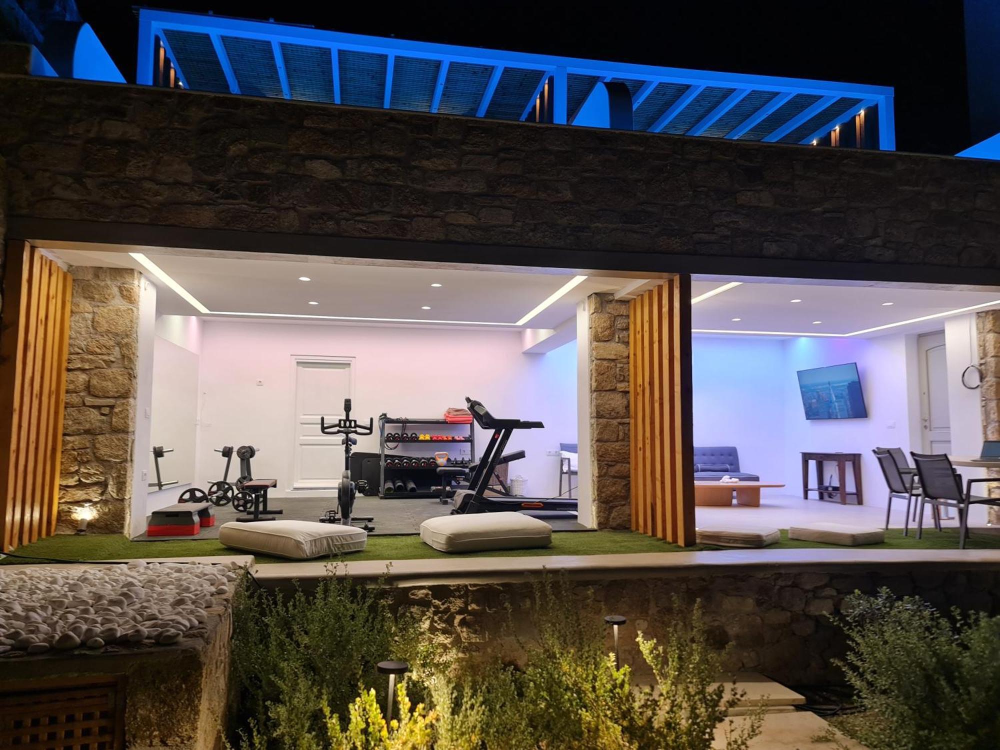 Panamera Mykonos, Private Heaven, Supreme View! Fanari (Mykonos)