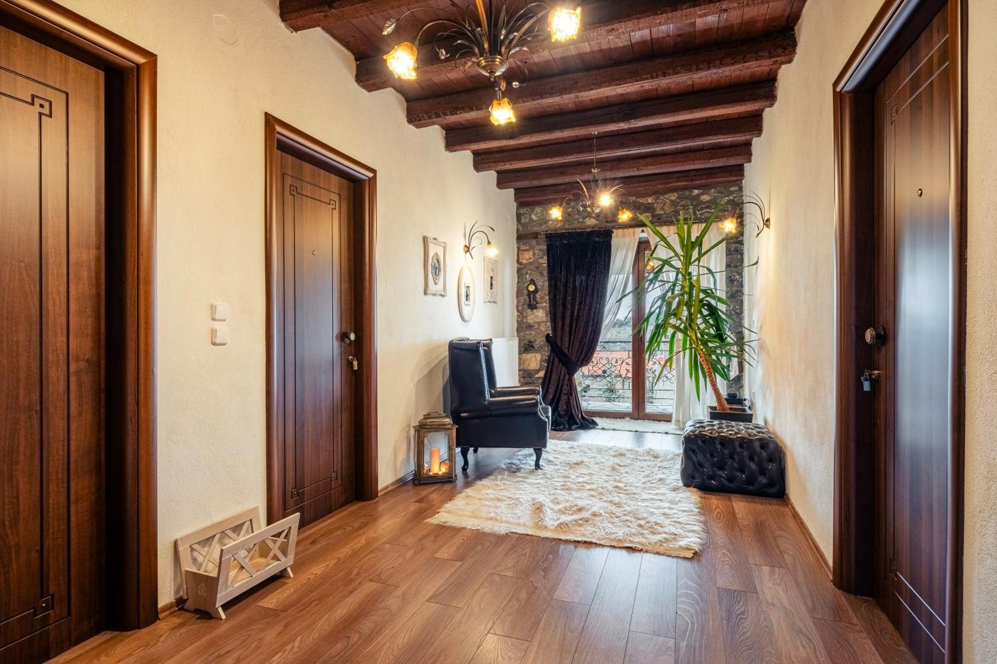 Guest house φωταξία