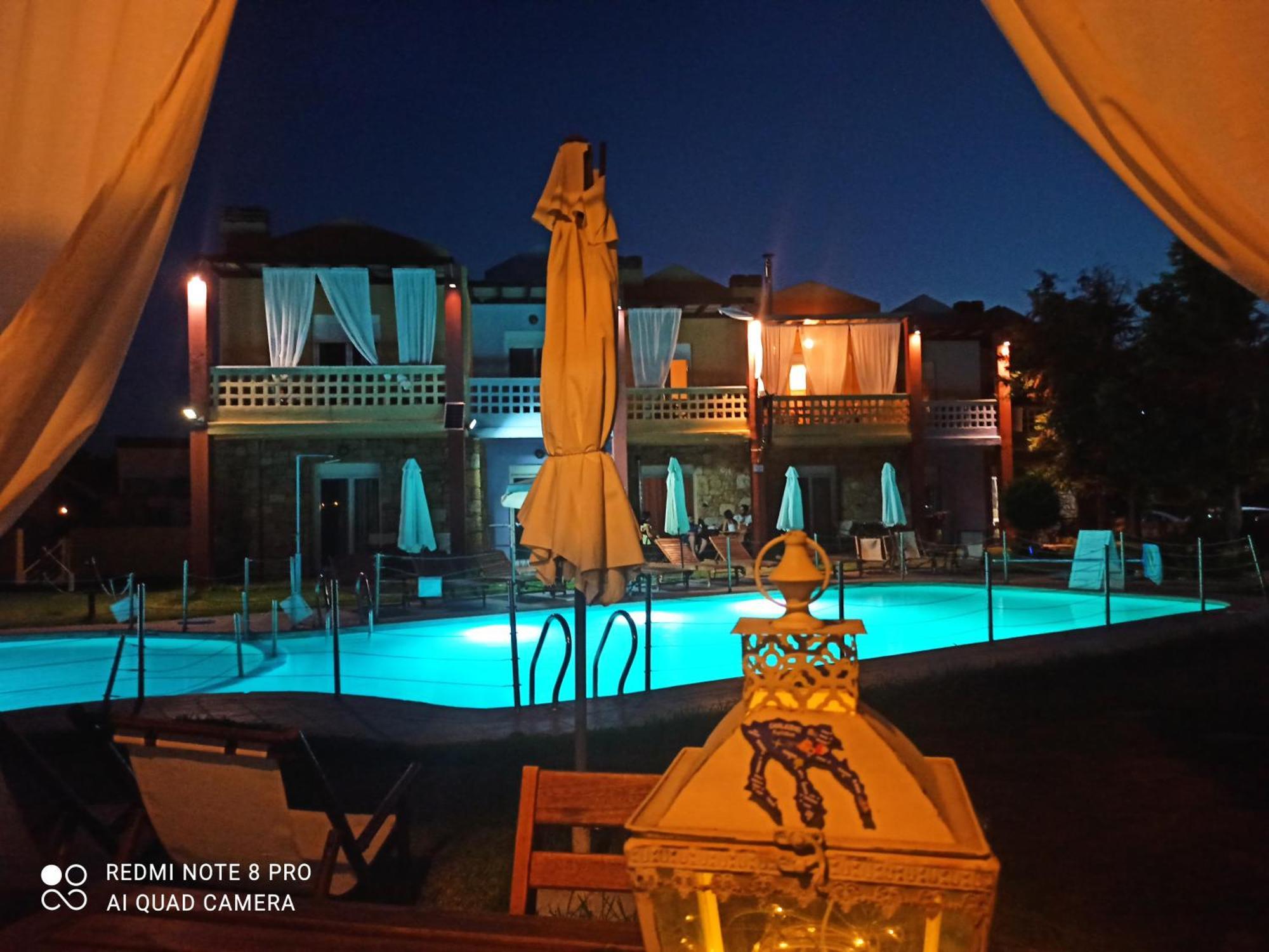 Ydna Family Apartment Possidi
