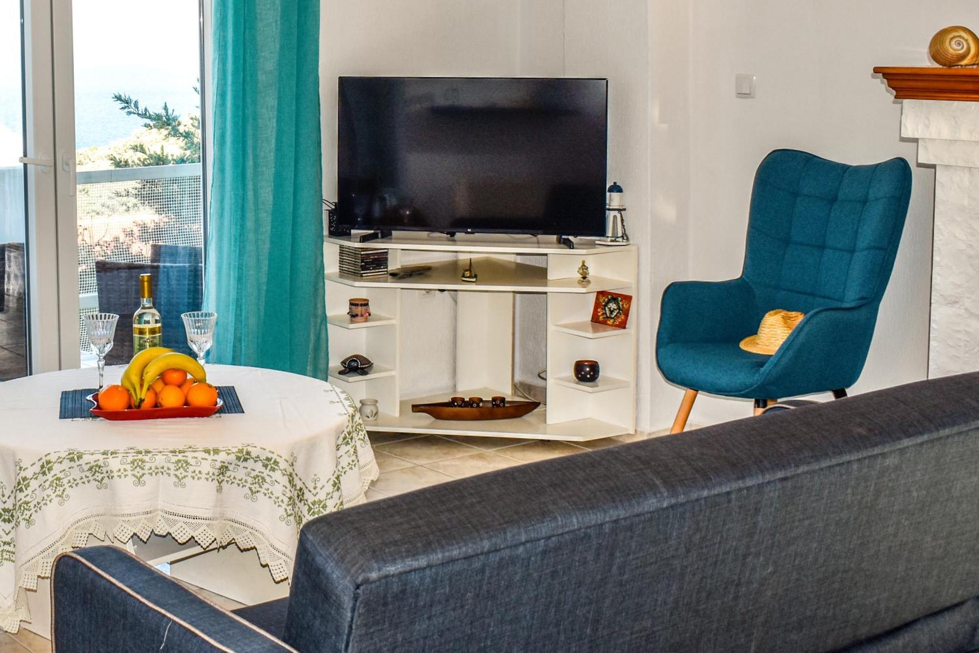 Nest View House * Skiathos Town